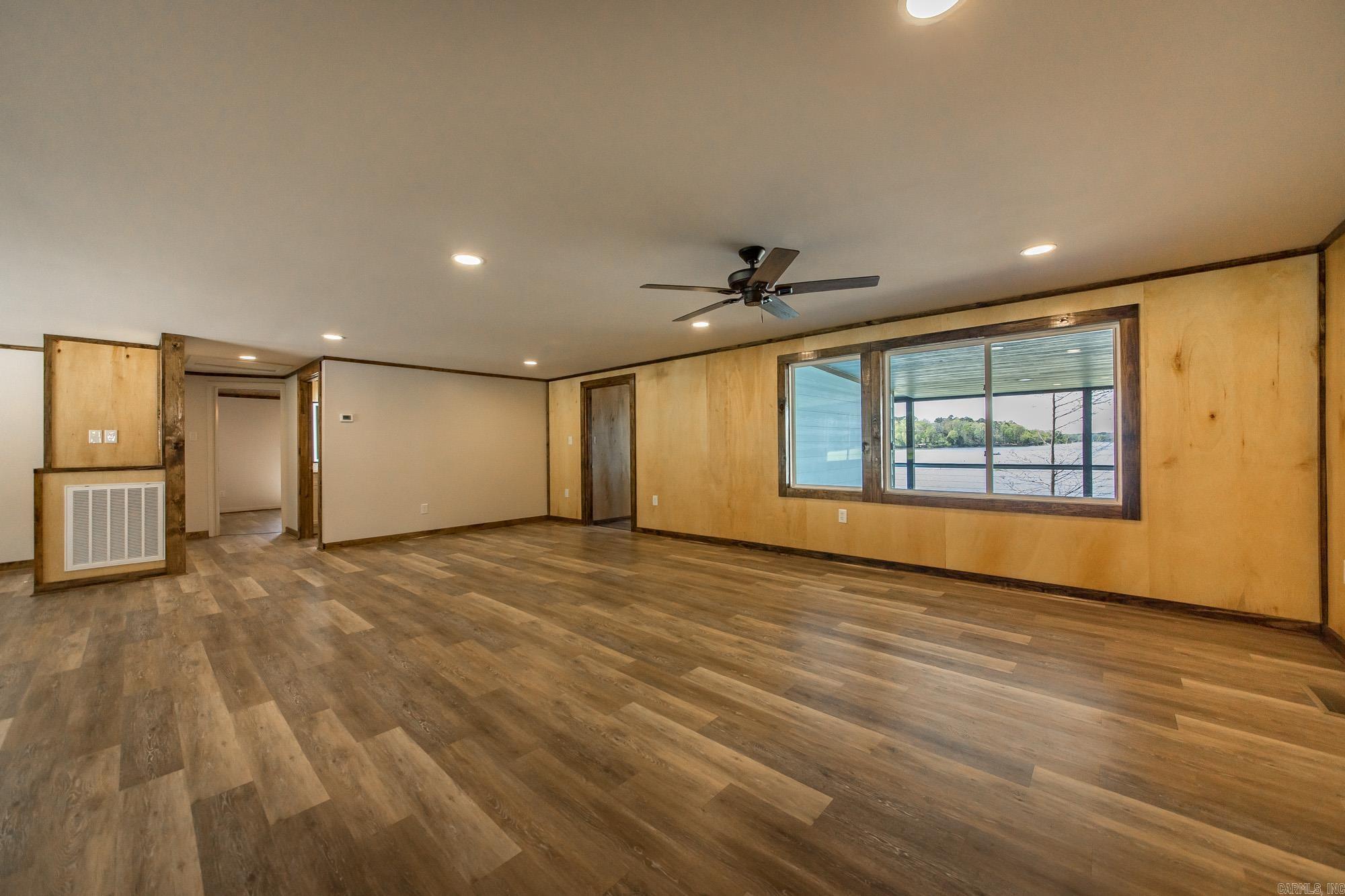 207 Old 216 Spur  Perryville, AR