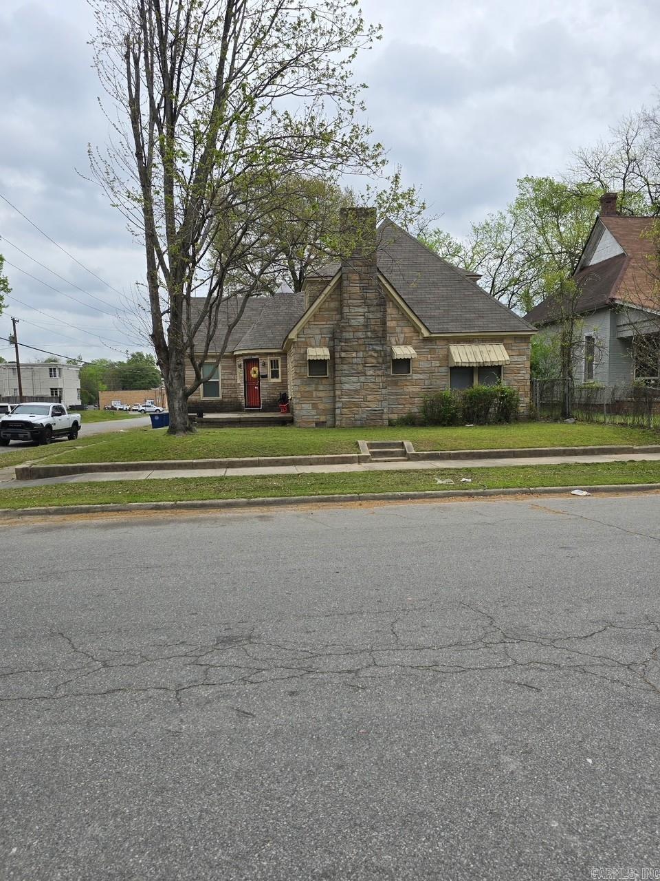 110 & 112 W 15th  North Little Rock, AR