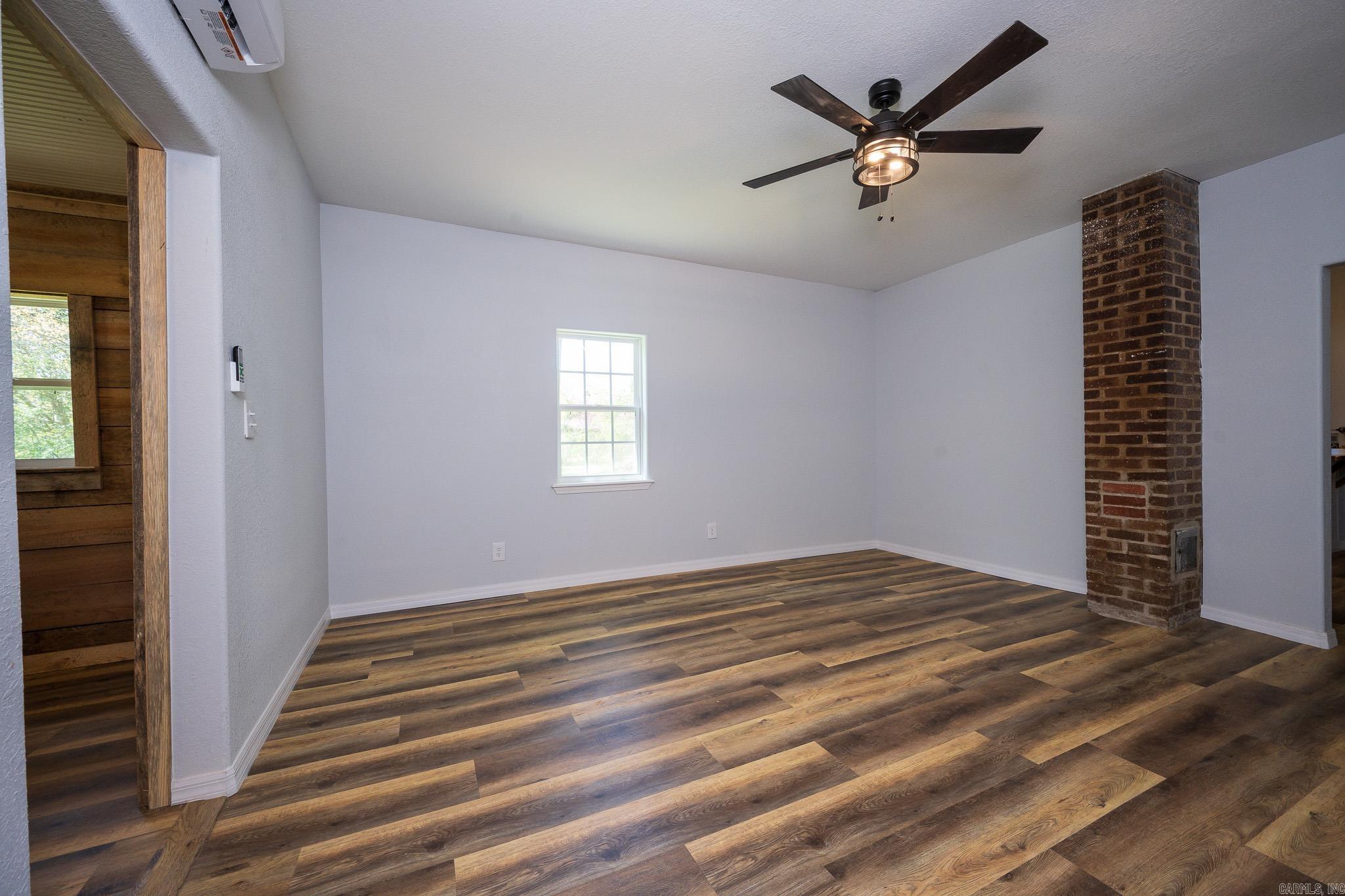 209 Ridge Ave  Mena, AR