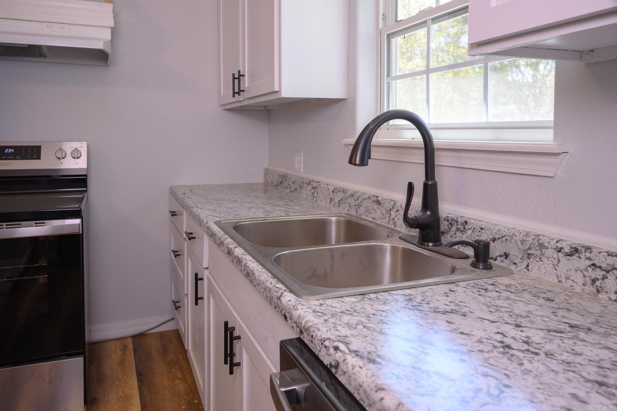 209 Ridge Ave  Mena, AR