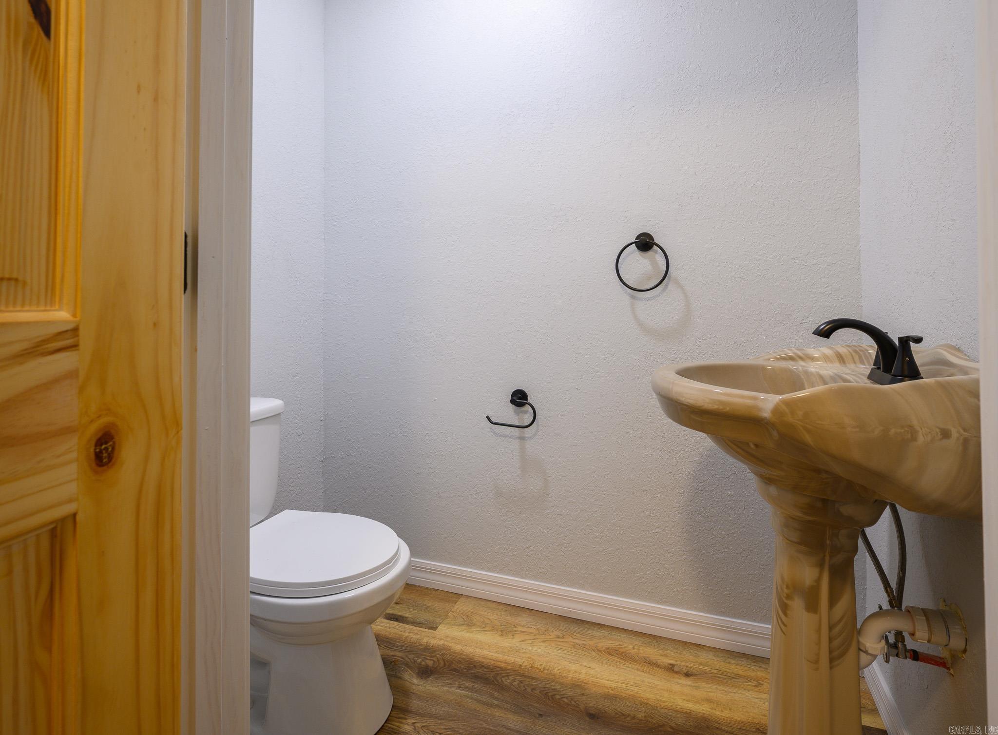 209 Ridge Ave  Mena, AR