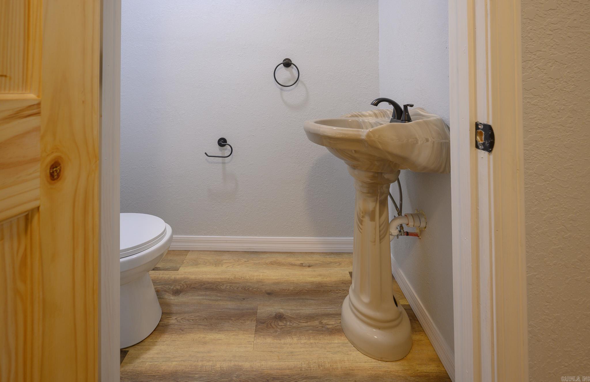 209 Ridge Ave  Mena, AR