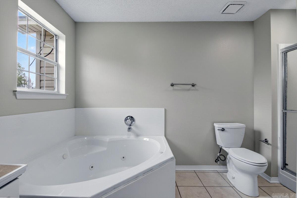 13615 Carrington Place Dr  Alexander, AR