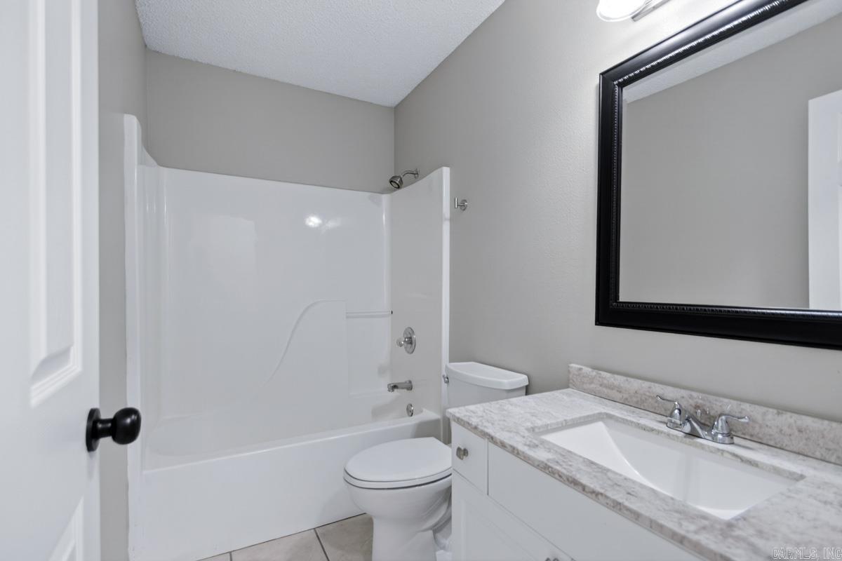 13615 Carrington Place Dr  Alexander, AR