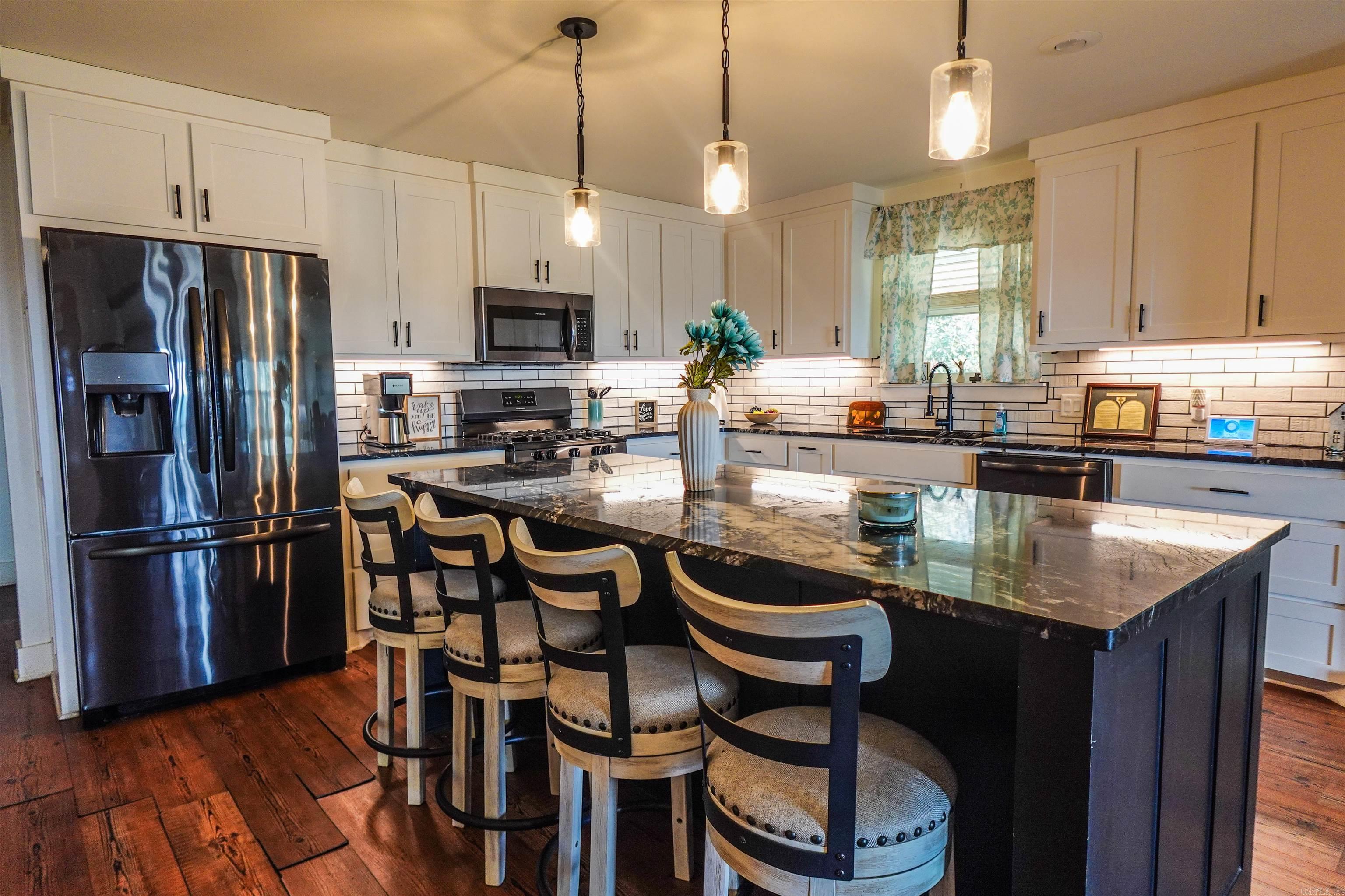 8 N Dogwood  Mayflower, AR