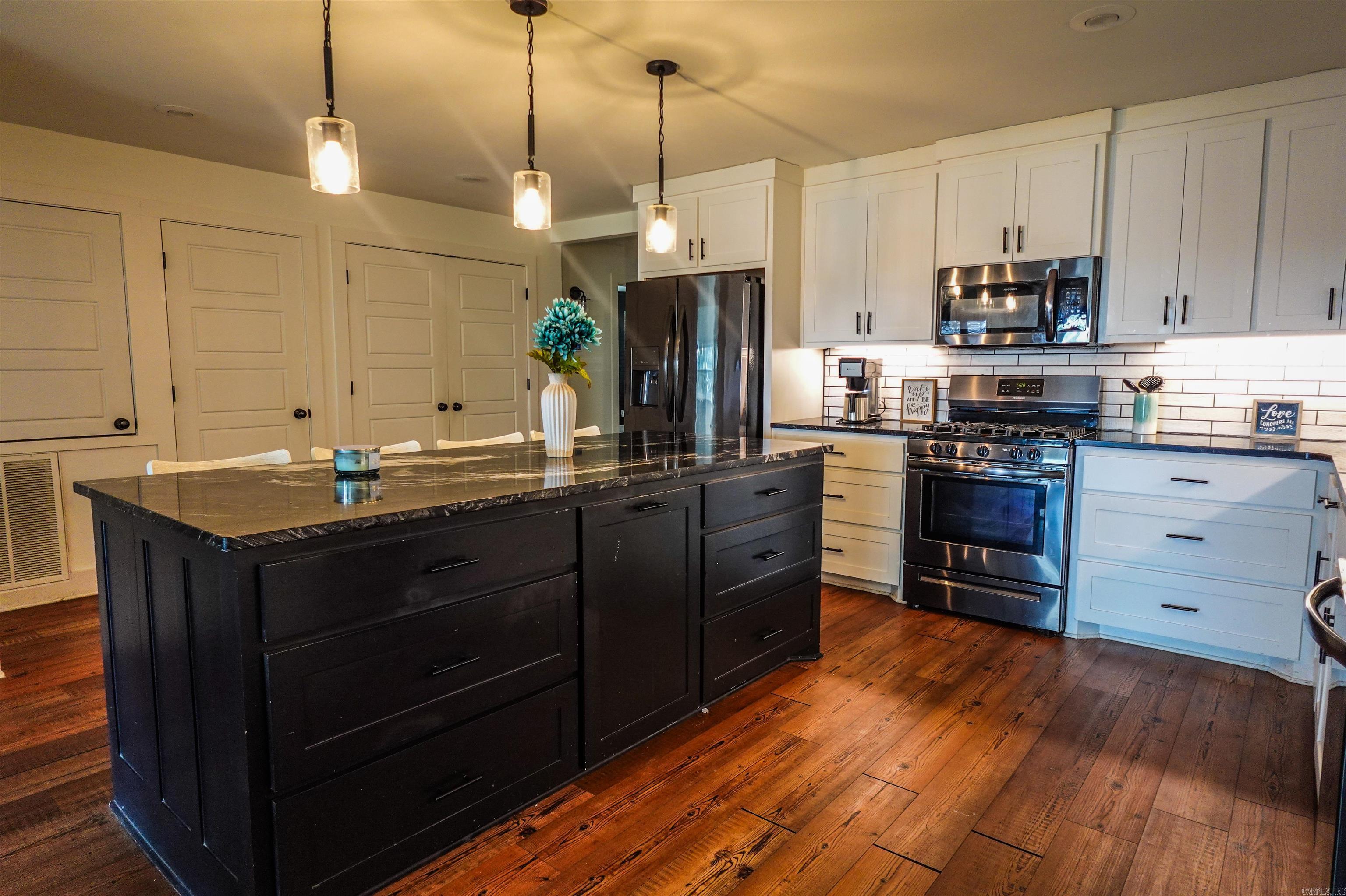 8 N Dogwood  Mayflower, AR