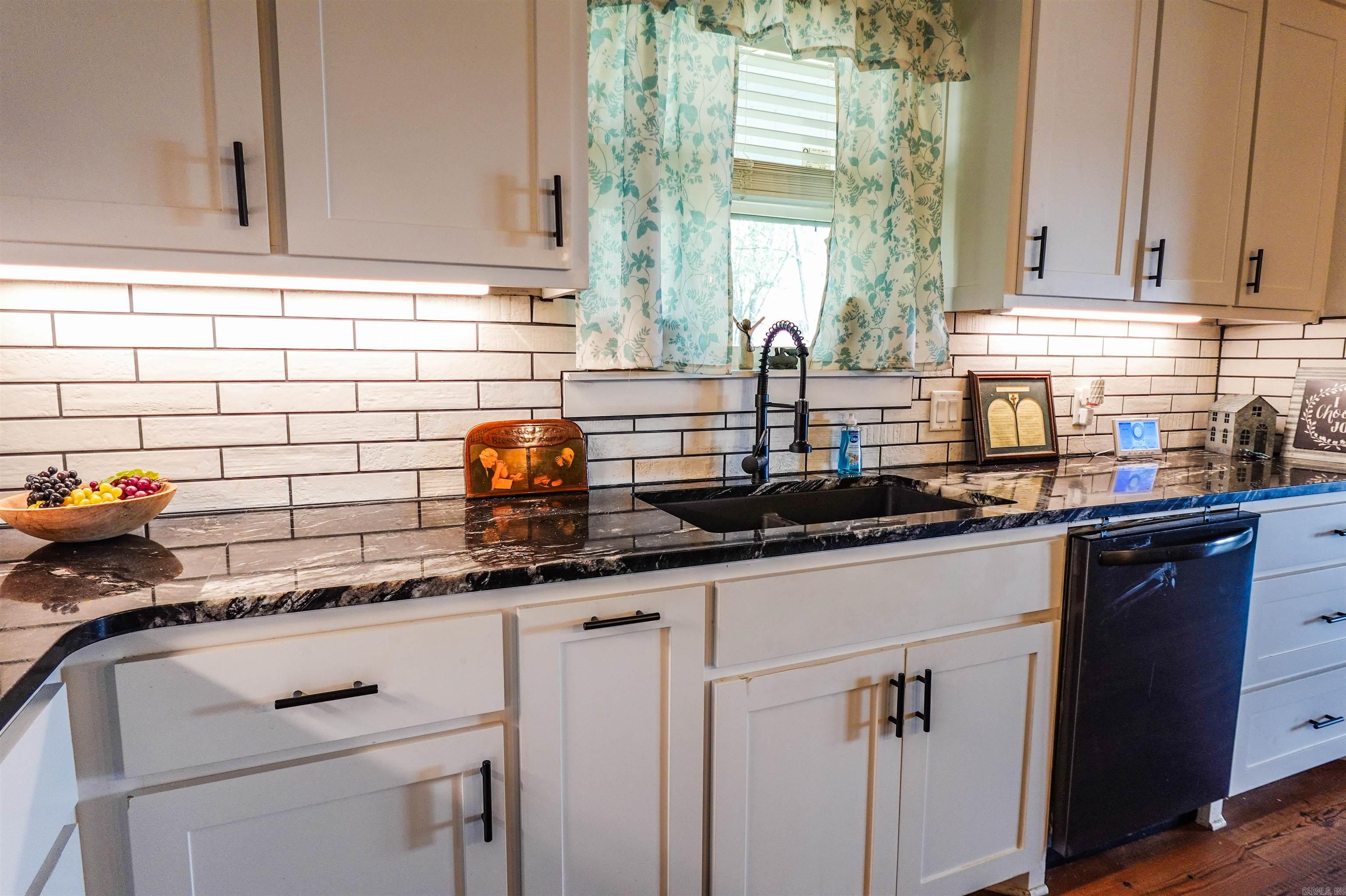 8 N Dogwood  Mayflower, AR