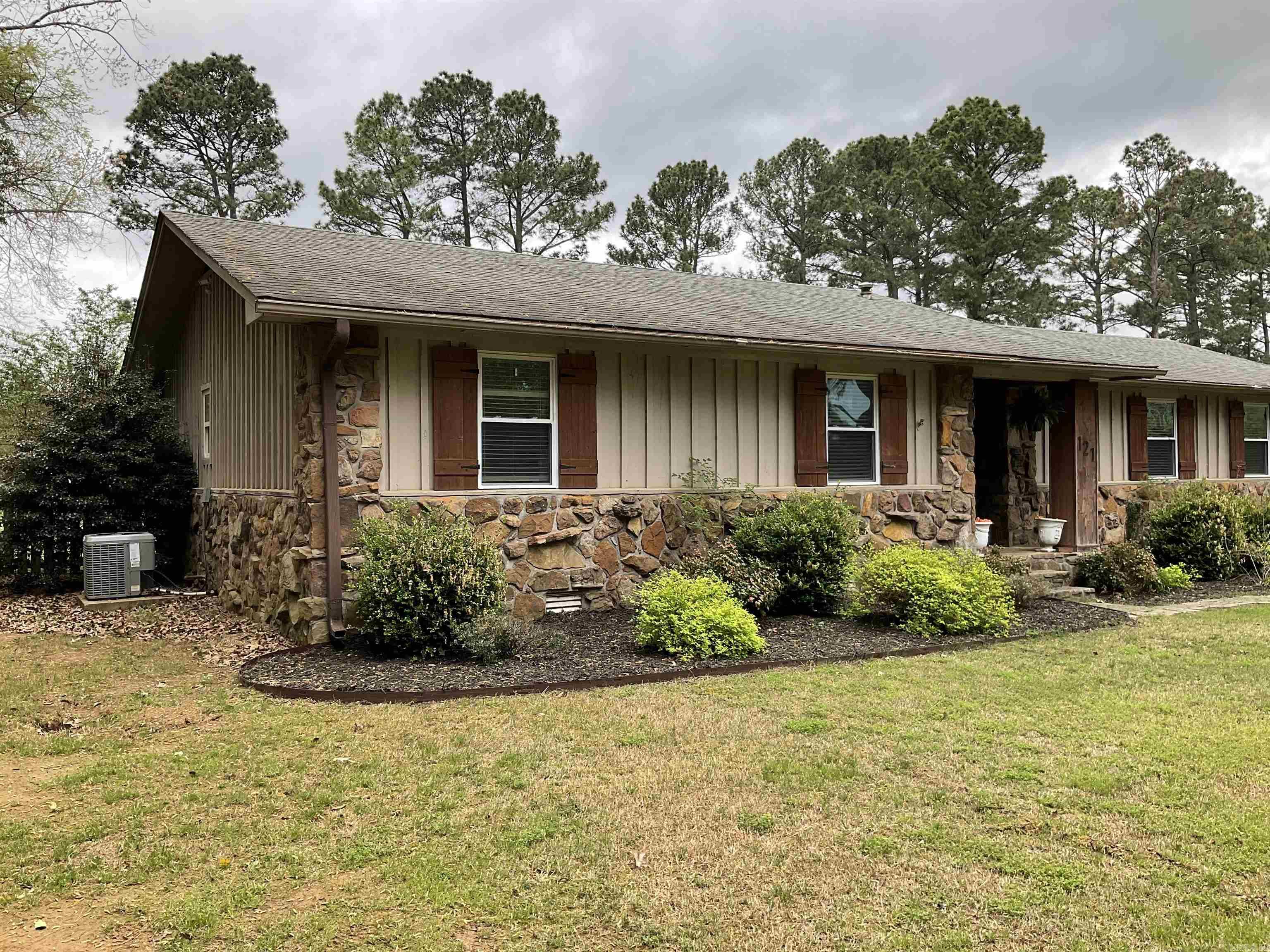 121 Longleaf  Searcy, AR