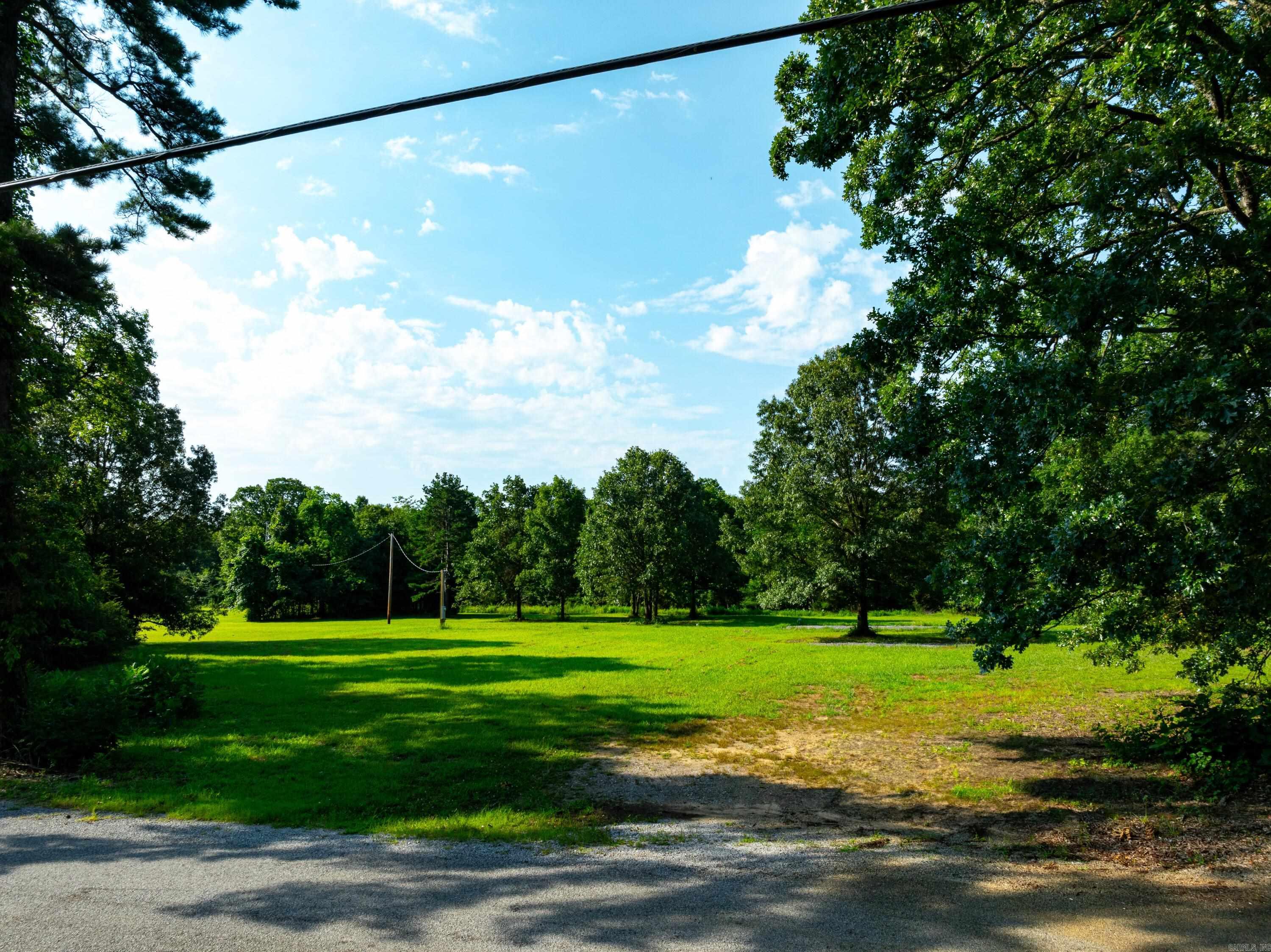 1410 Hideout  Pleasant Plains, AR