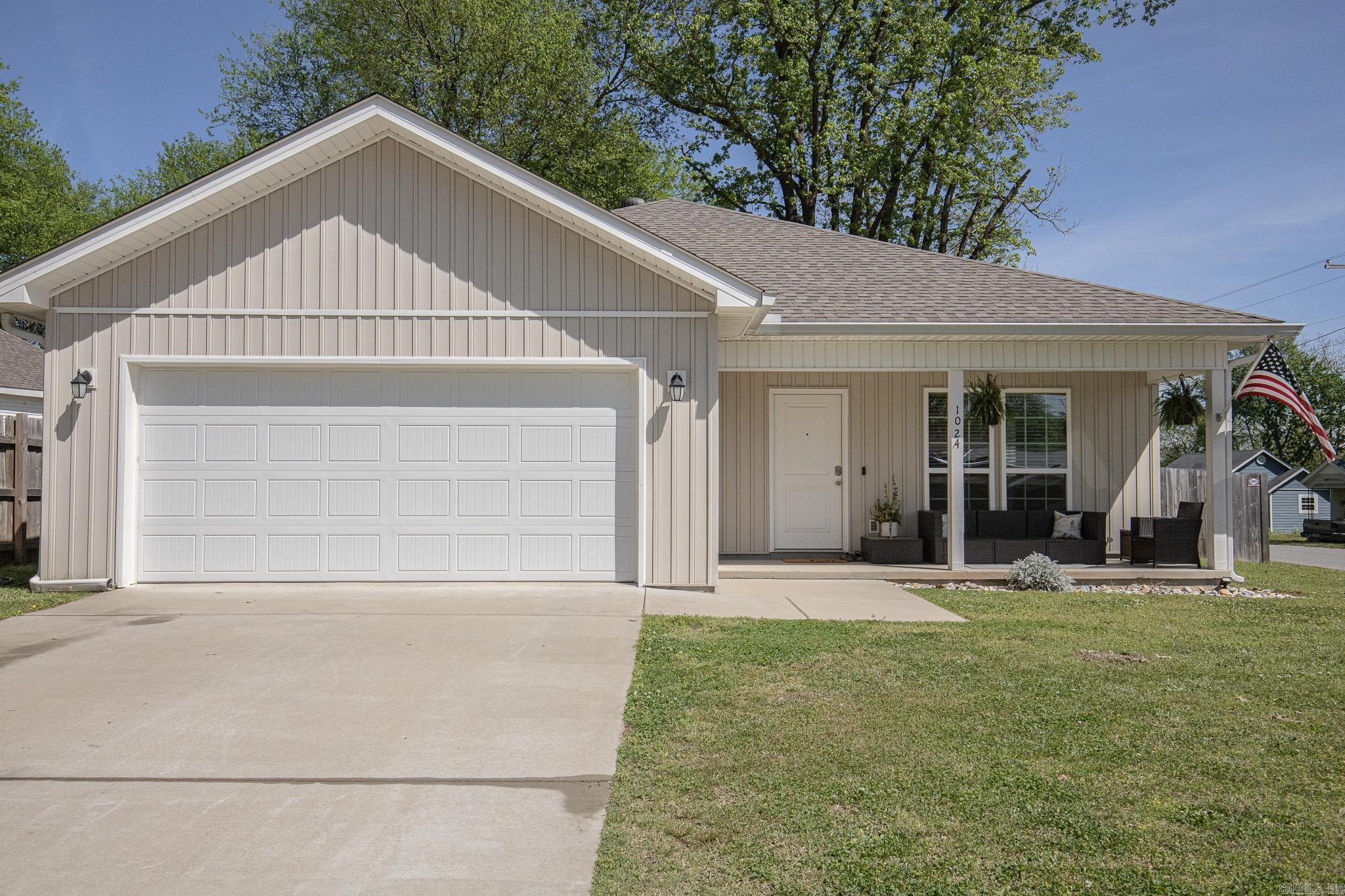 1024 River St  Benton, AR