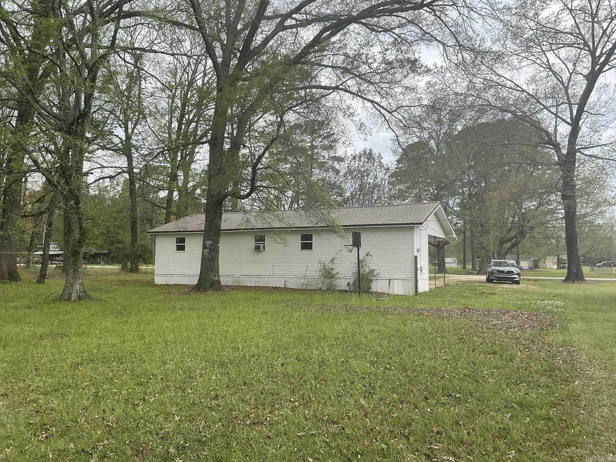 950 Hancock  Crossett, AR