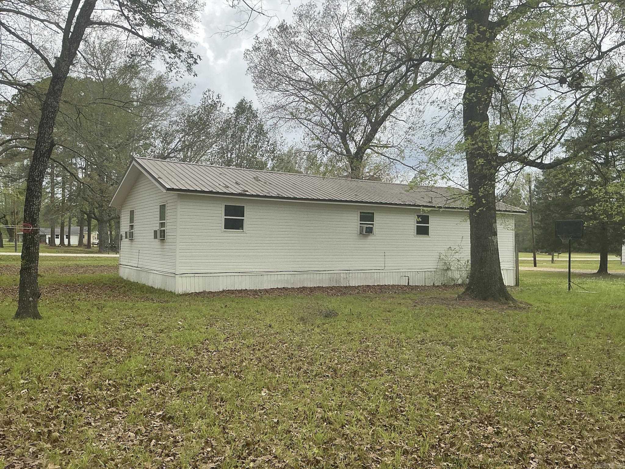 950 Hancock  Crossett, AR