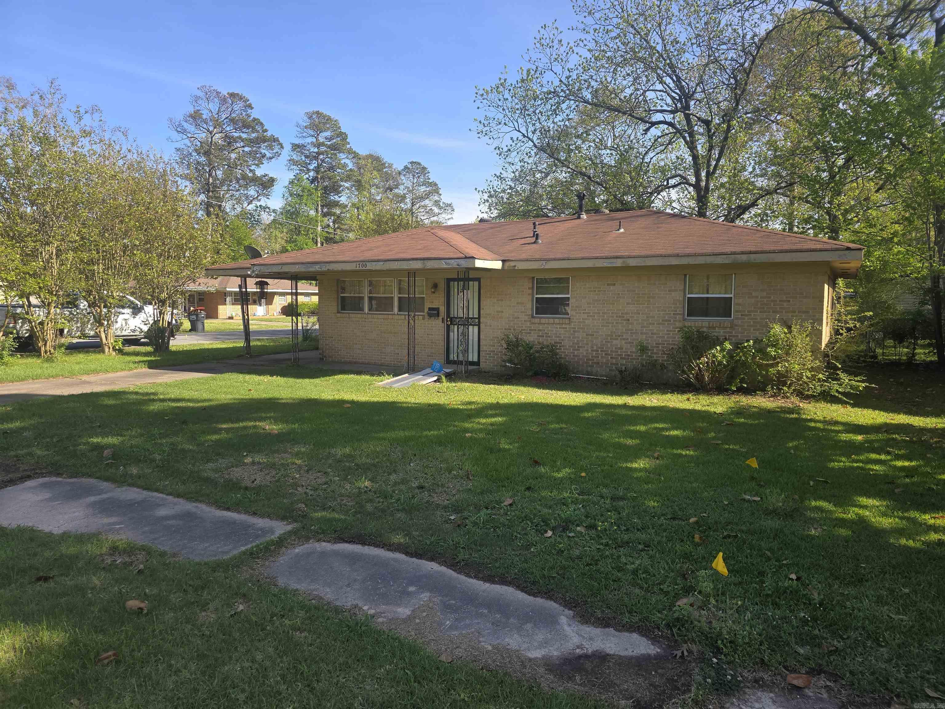 1700 W 31st  Pine Bluff, AR