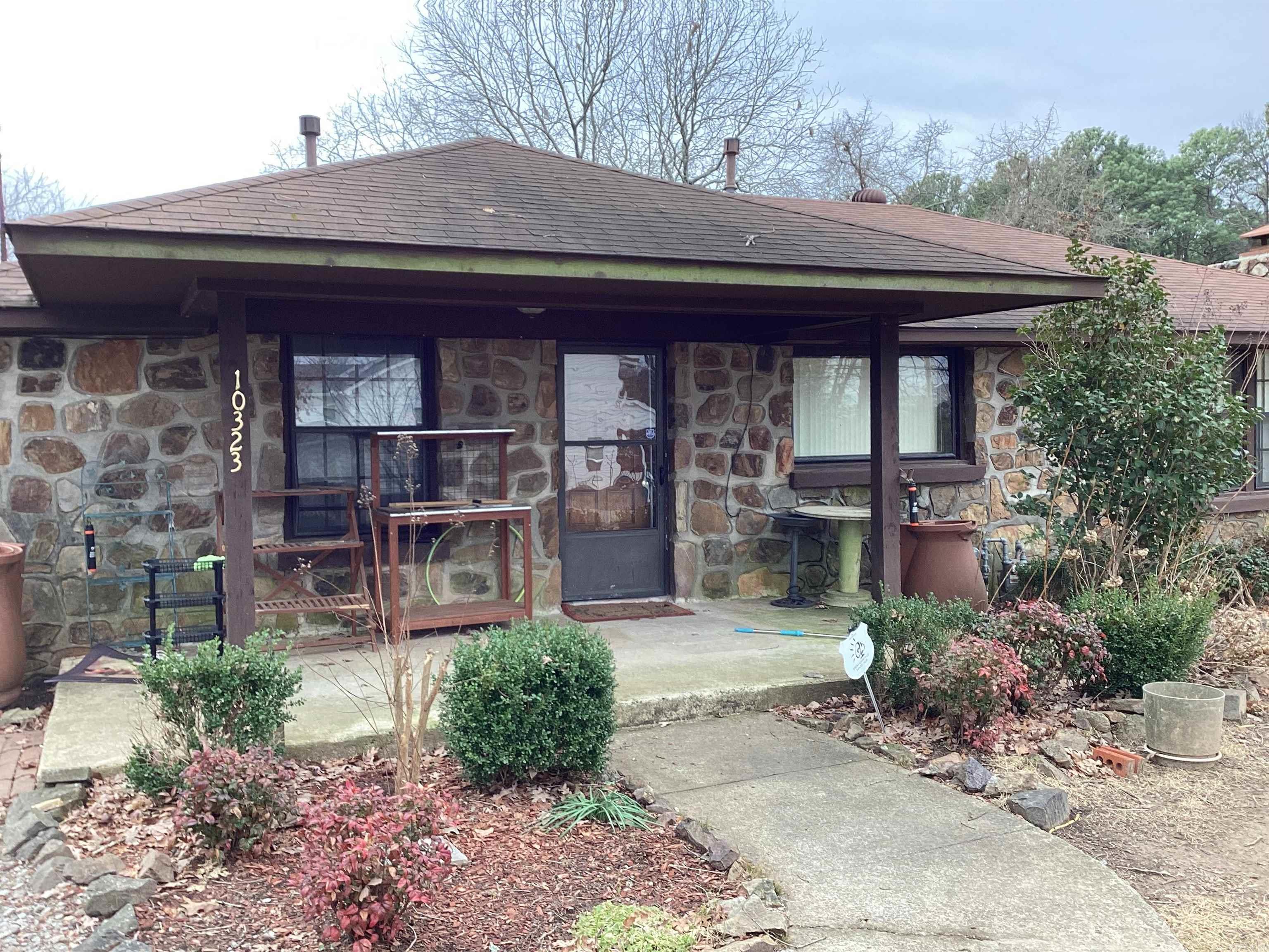 10323 W 20th  Little Rock, AR