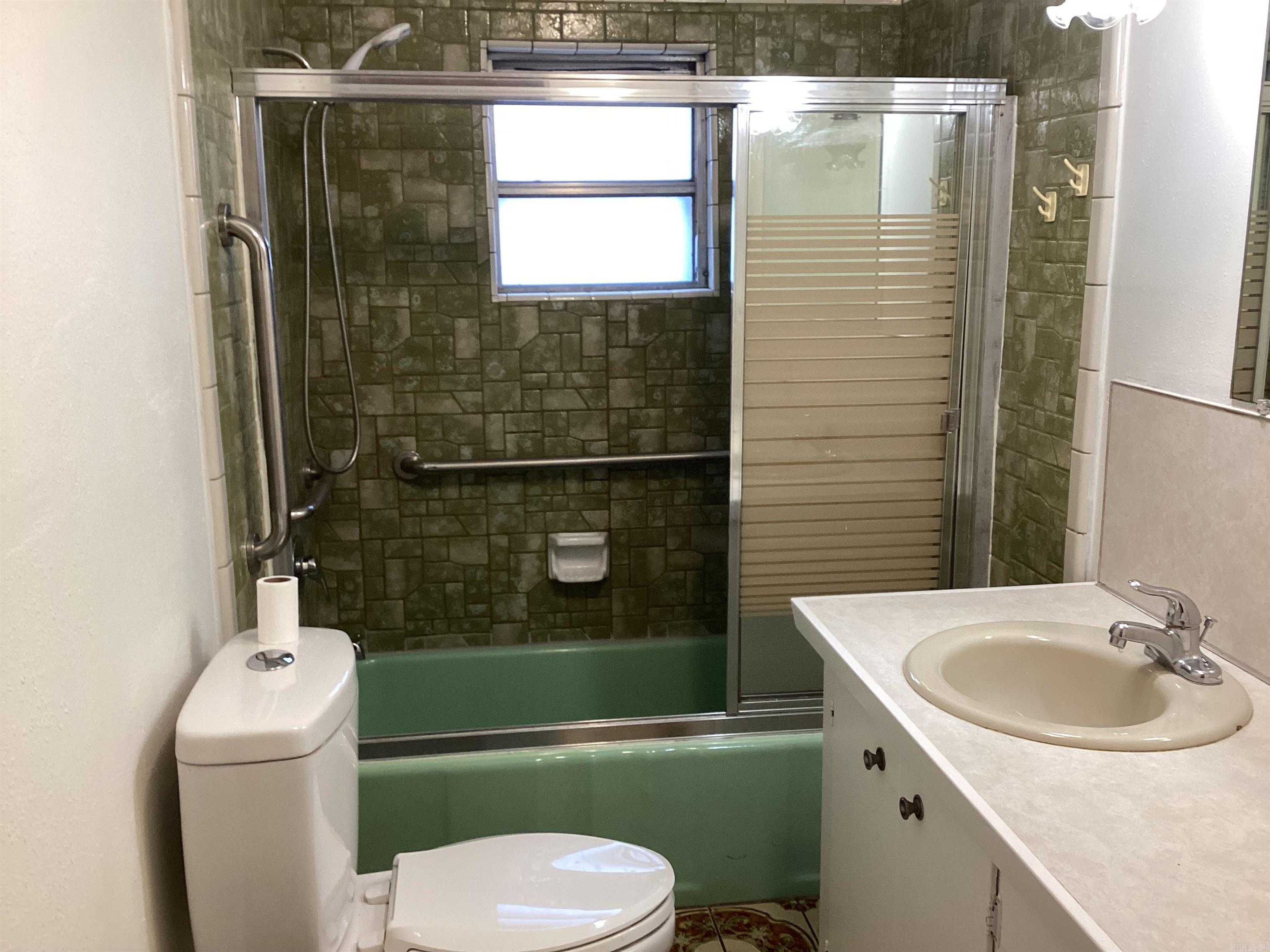 10323 W 20th  Little Rock, AR