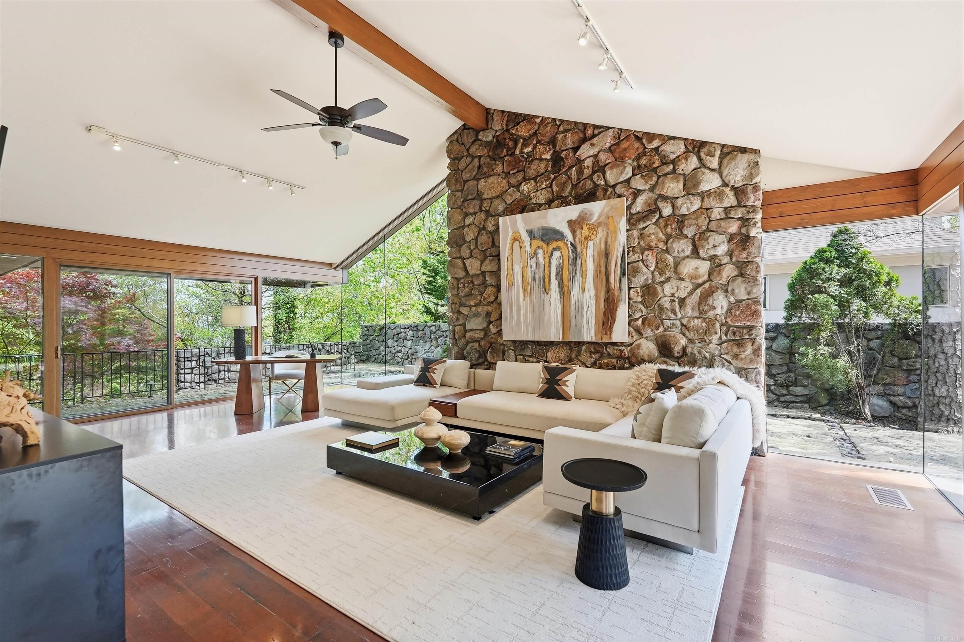 2 Glenridge  Little Rock, AR