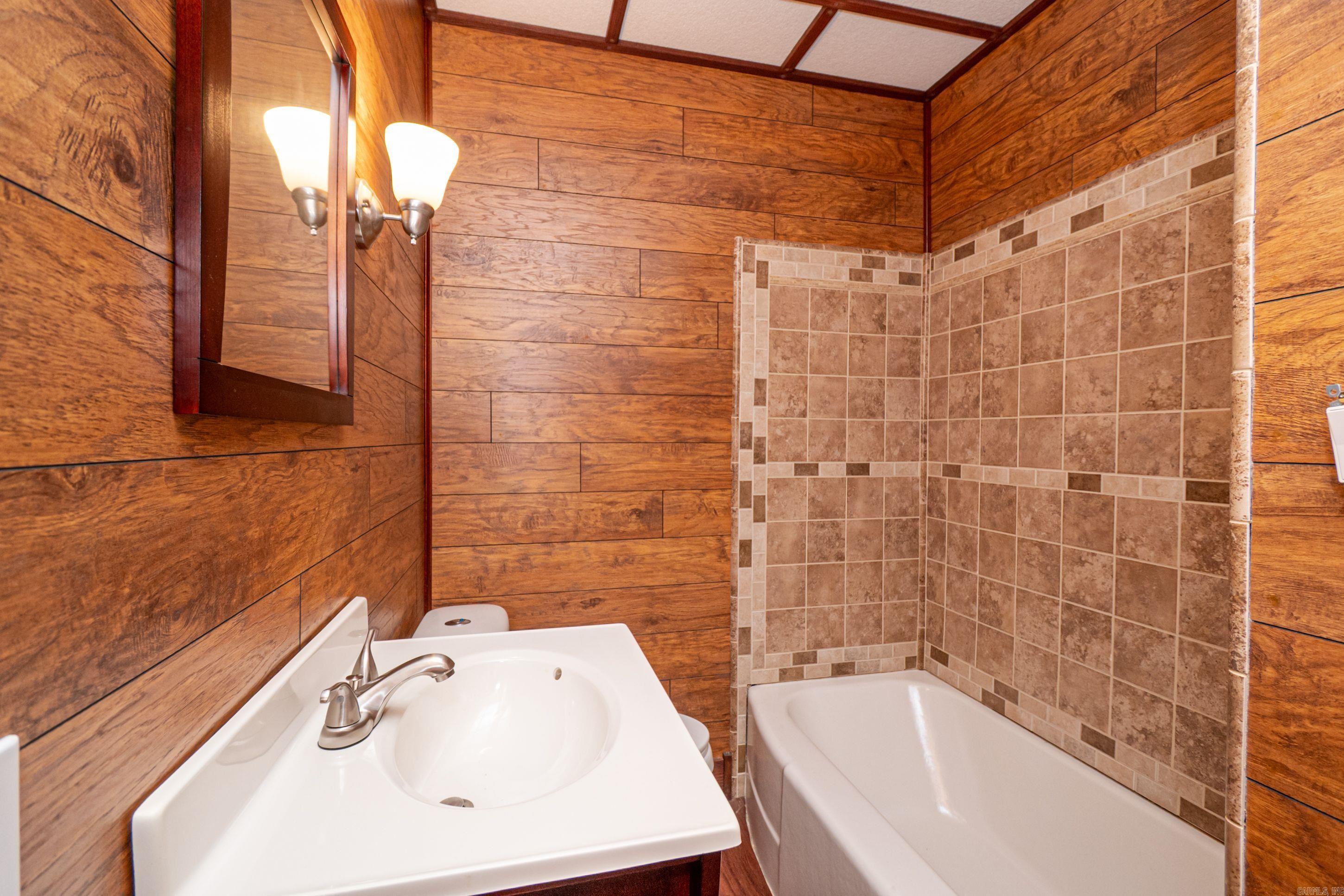 1402 W Faulkner St  El Dorado, AR