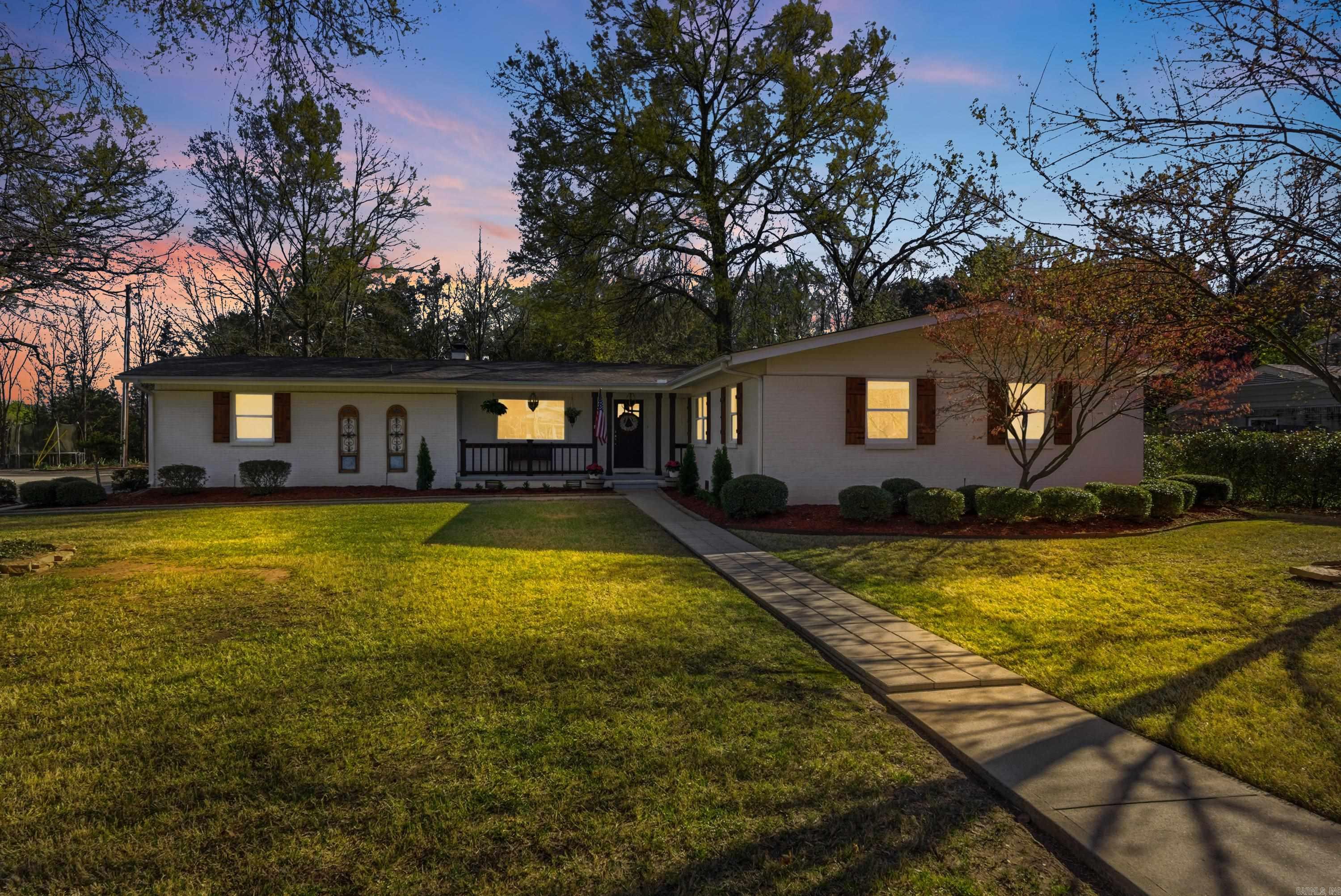 6 Sherwood Dr  Conway, AR