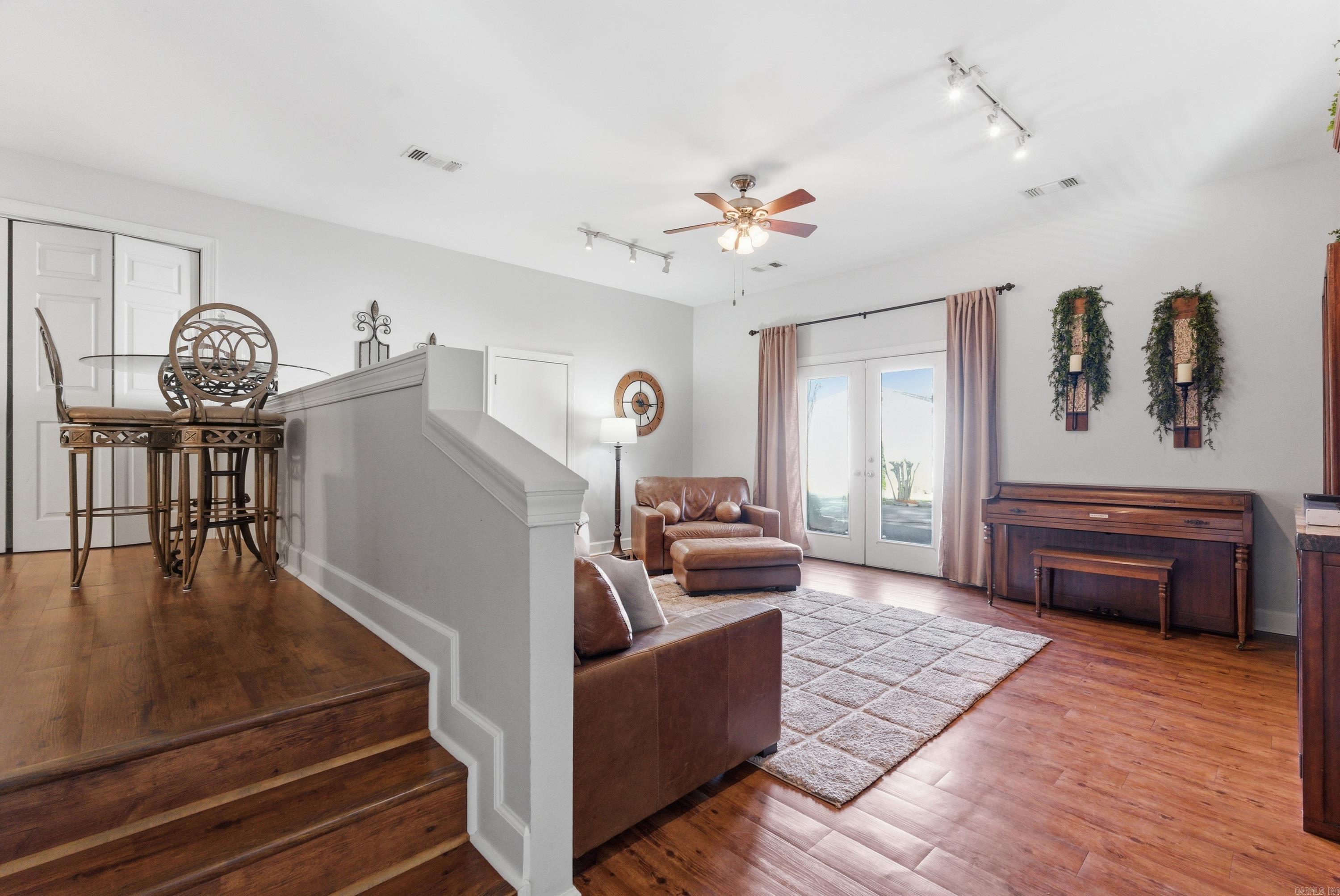 6 Sherwood Dr  Conway, AR