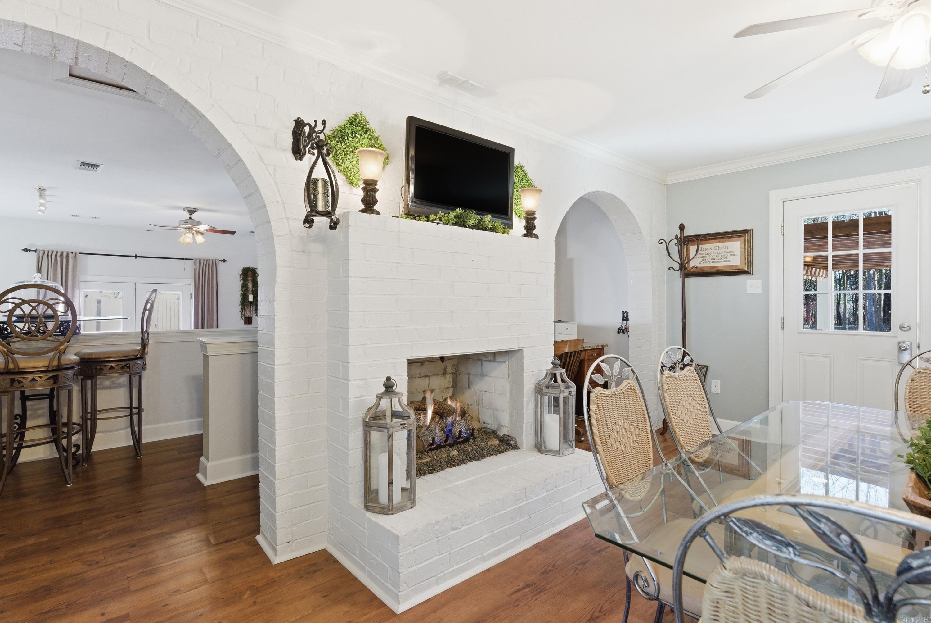 6 Sherwood Dr  Conway, AR