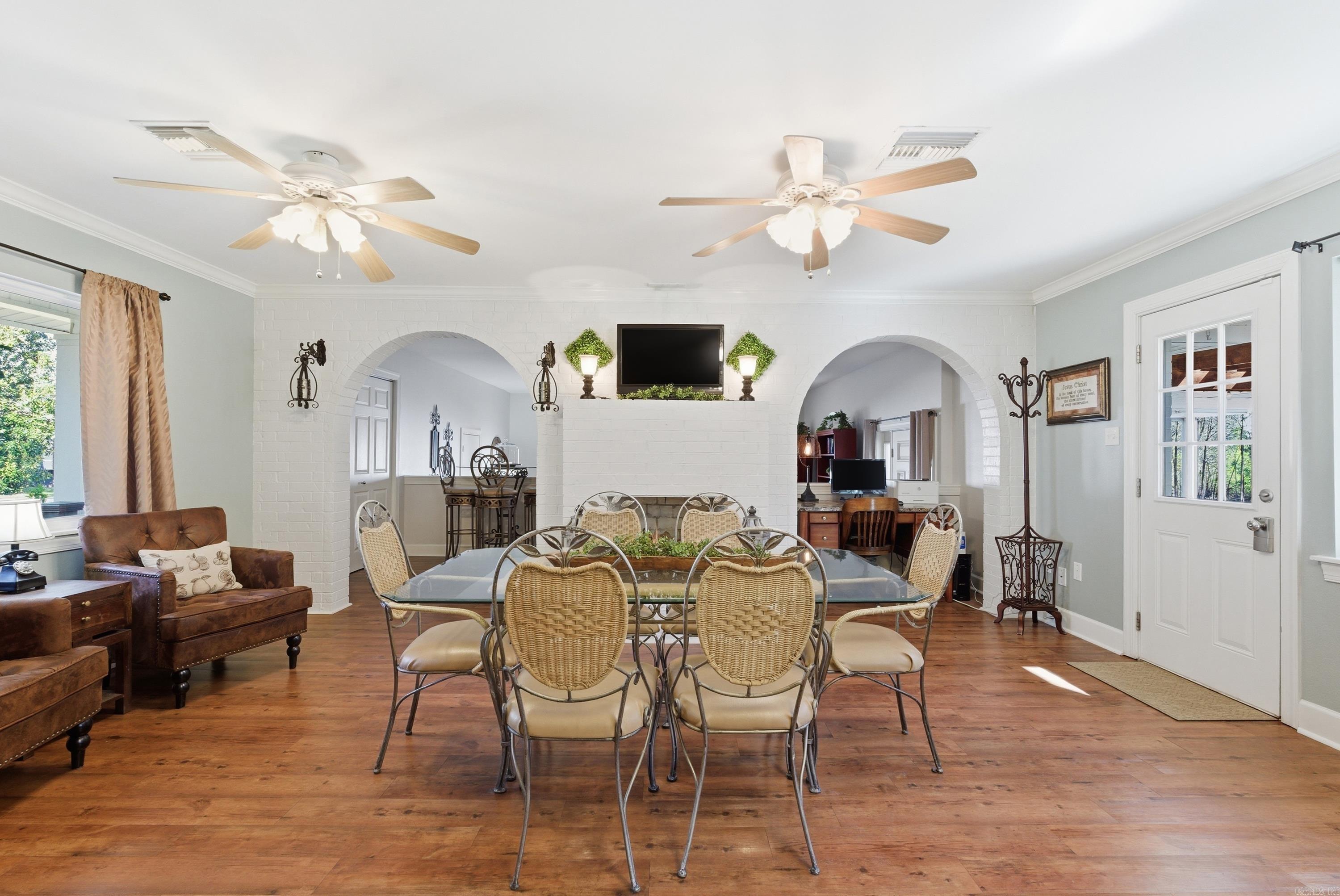 6 Sherwood Dr  Conway, AR