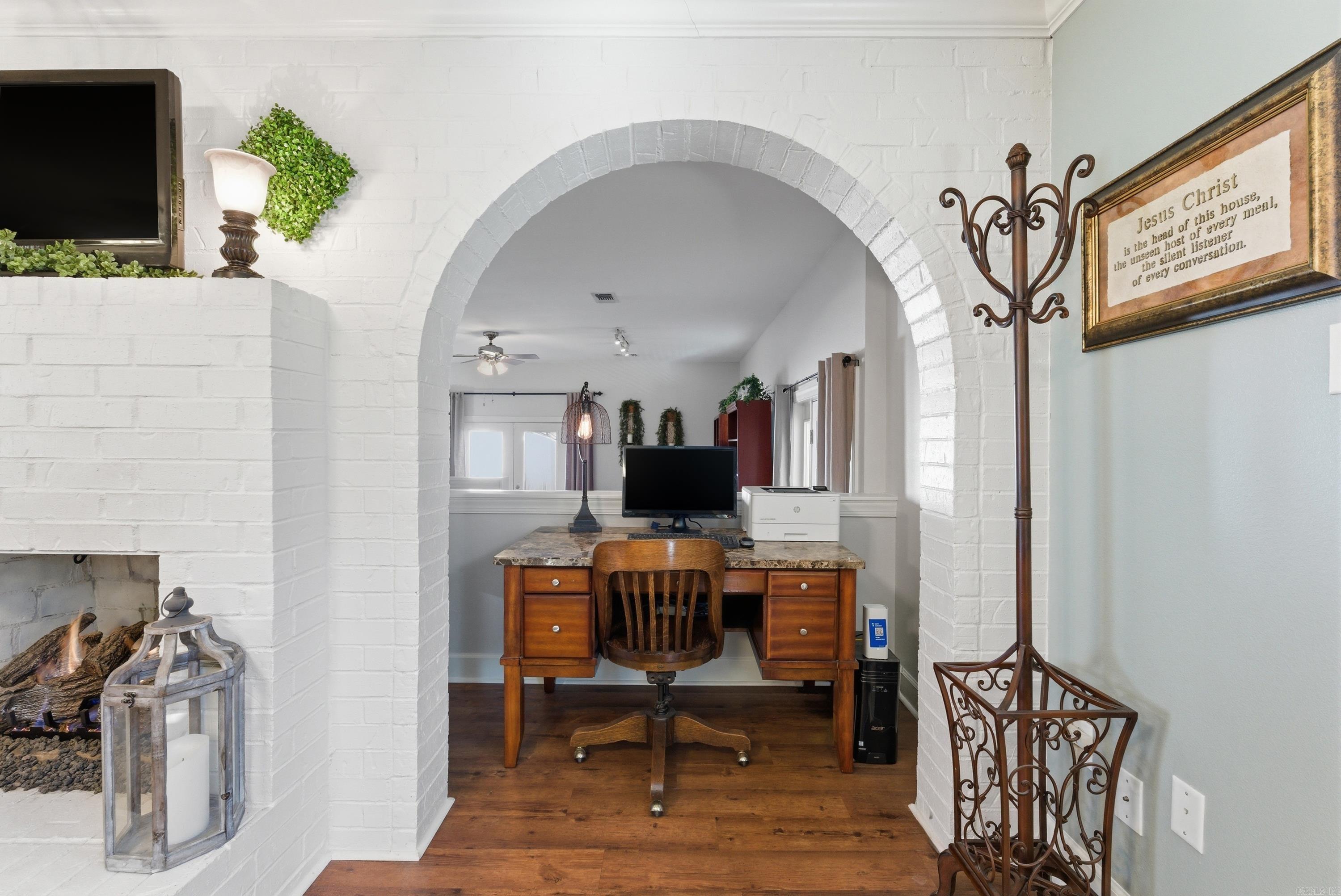 6 Sherwood Dr  Conway, AR