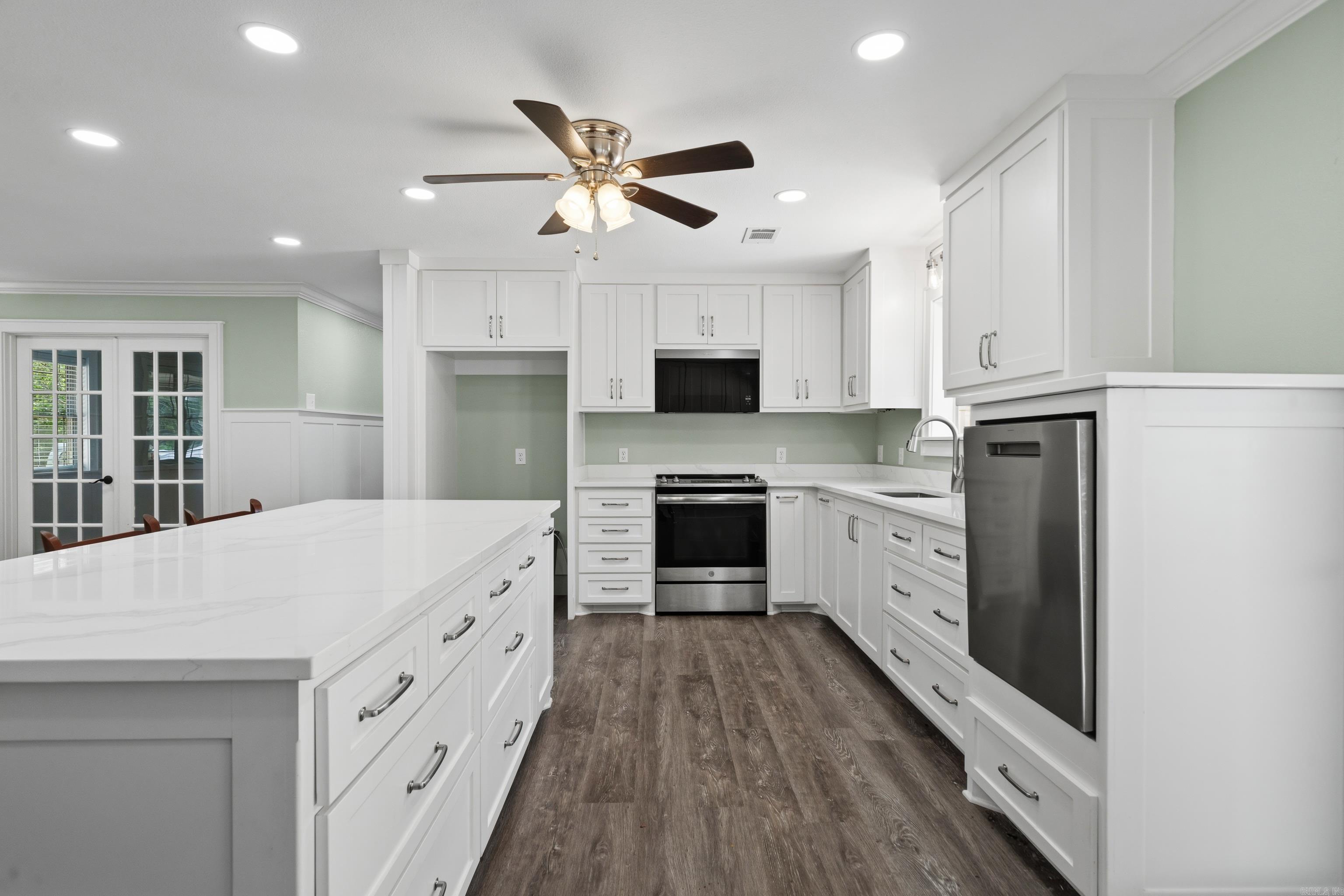 205 Lakeside  Hot Springs, AR