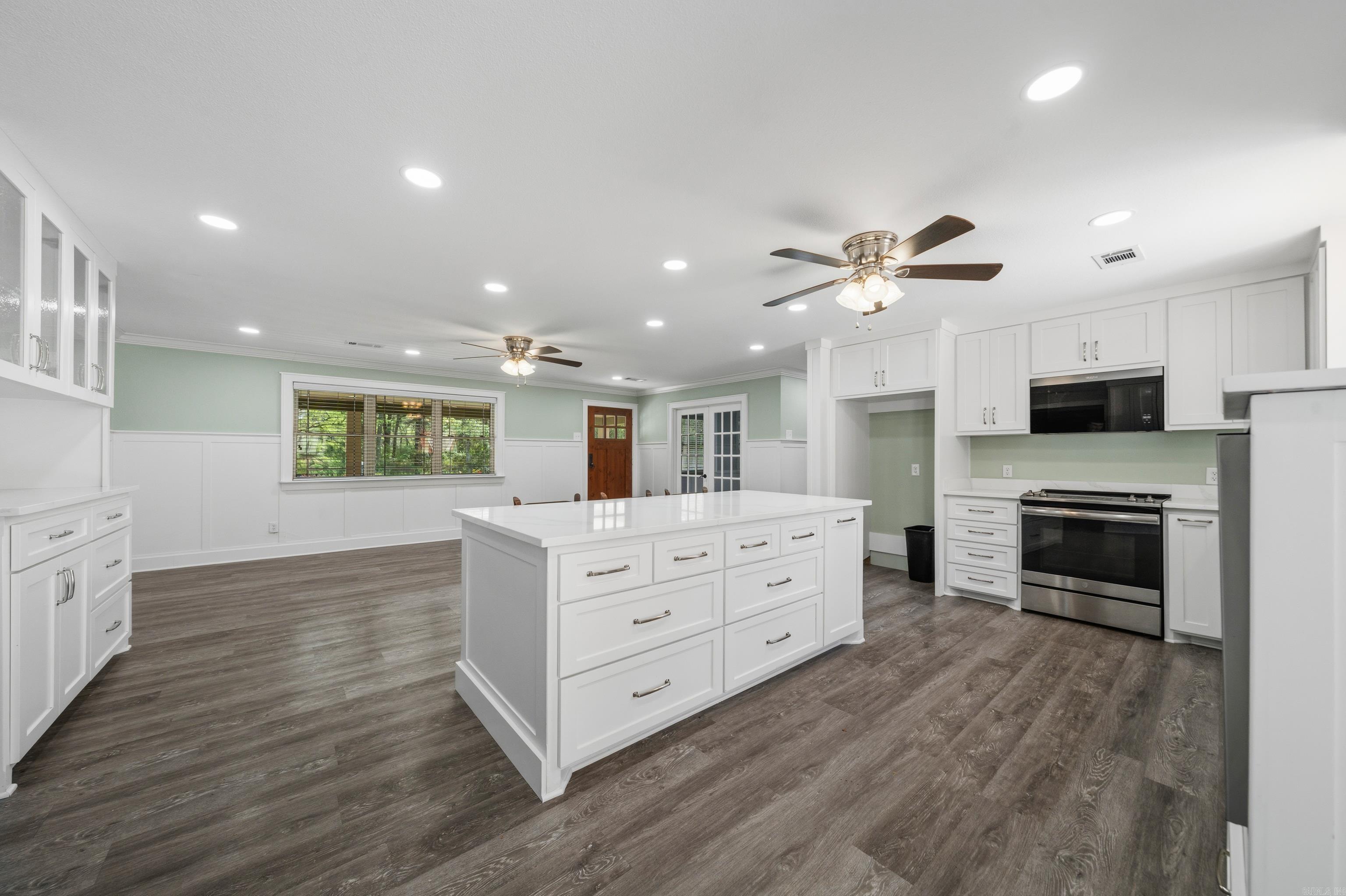 205 Lakeside  Hot Springs, AR