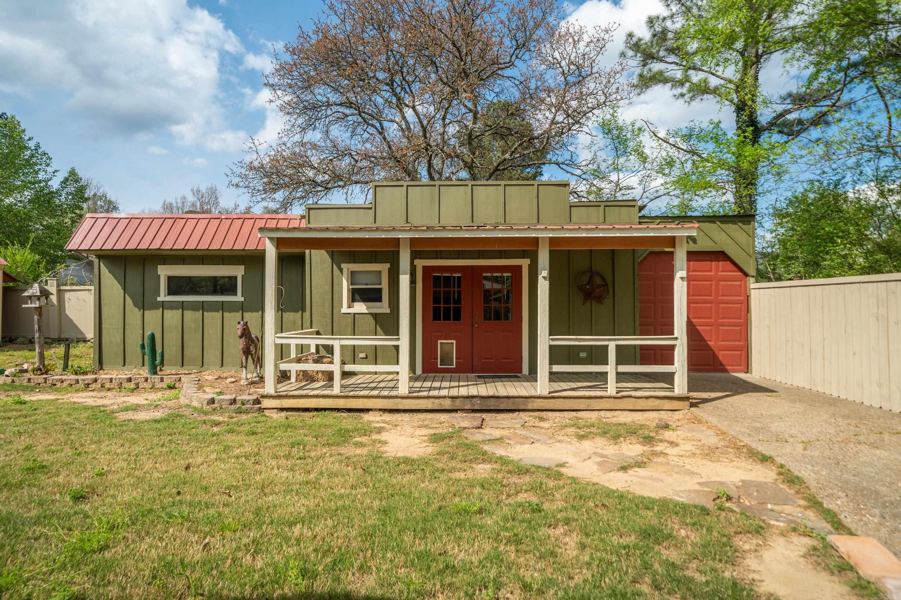 205 Lakeside  Hot Springs, AR