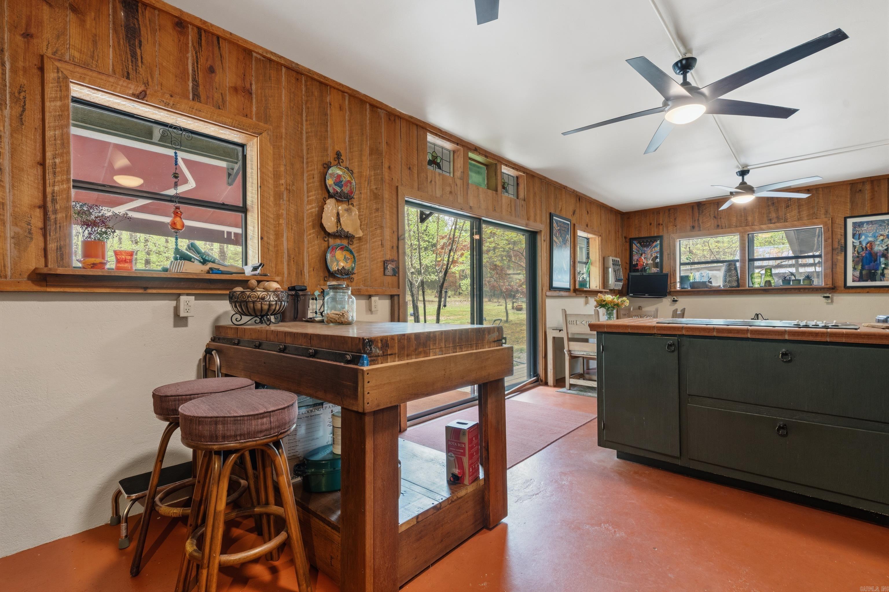 5935 E HWY 270  Mount Ida, AR