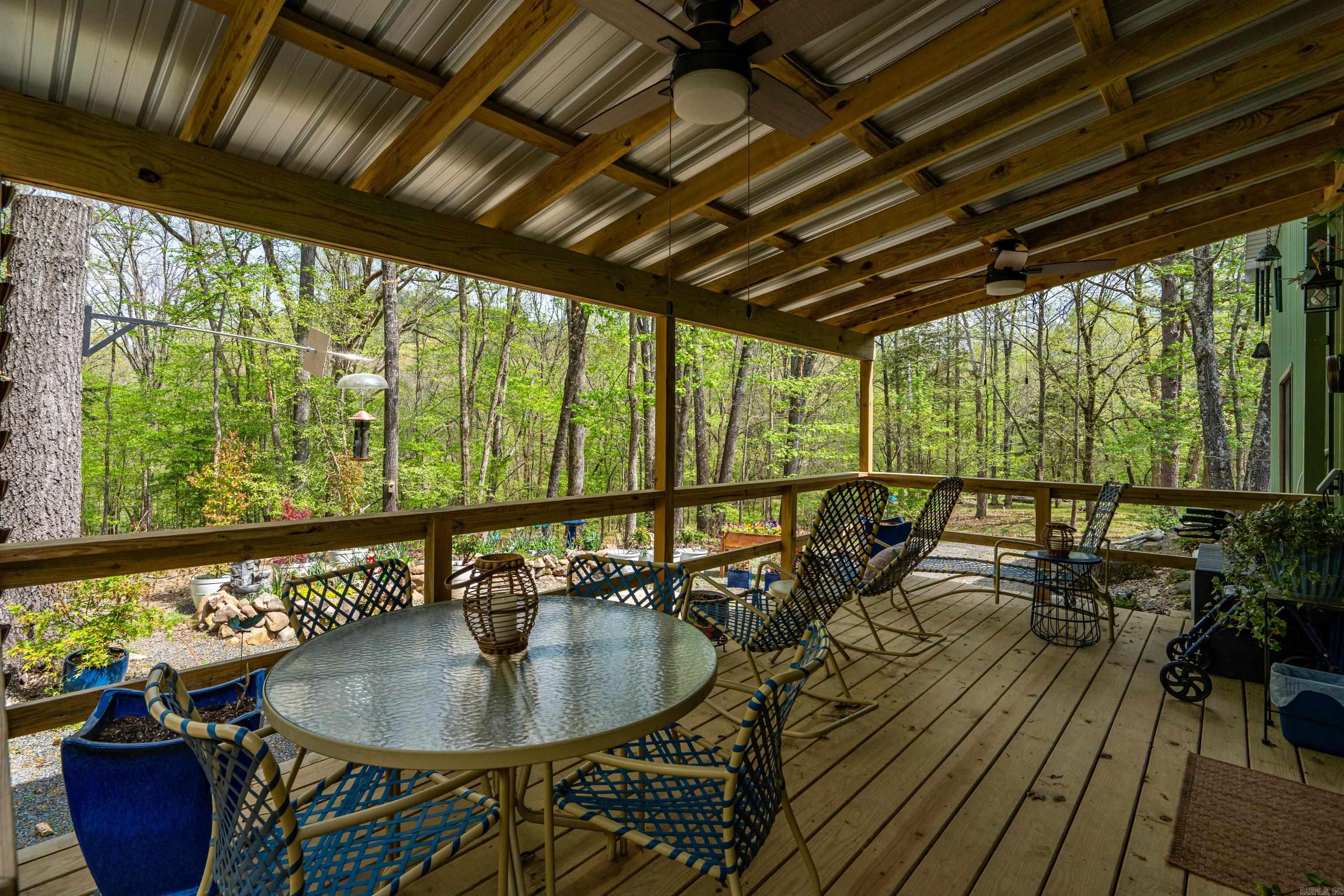 5935 E HWY 270  Mount Ida, AR