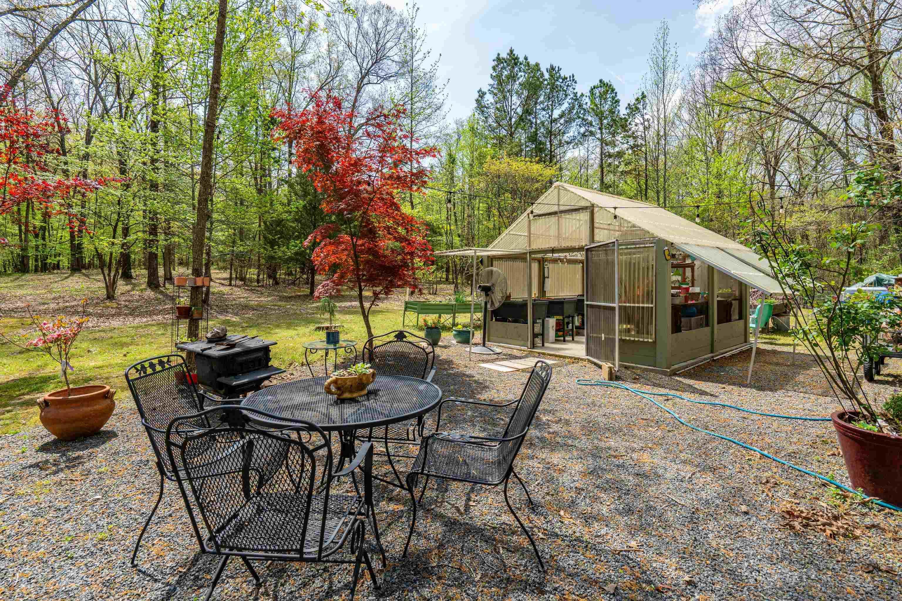 5935 E HWY 270  Mount Ida, AR