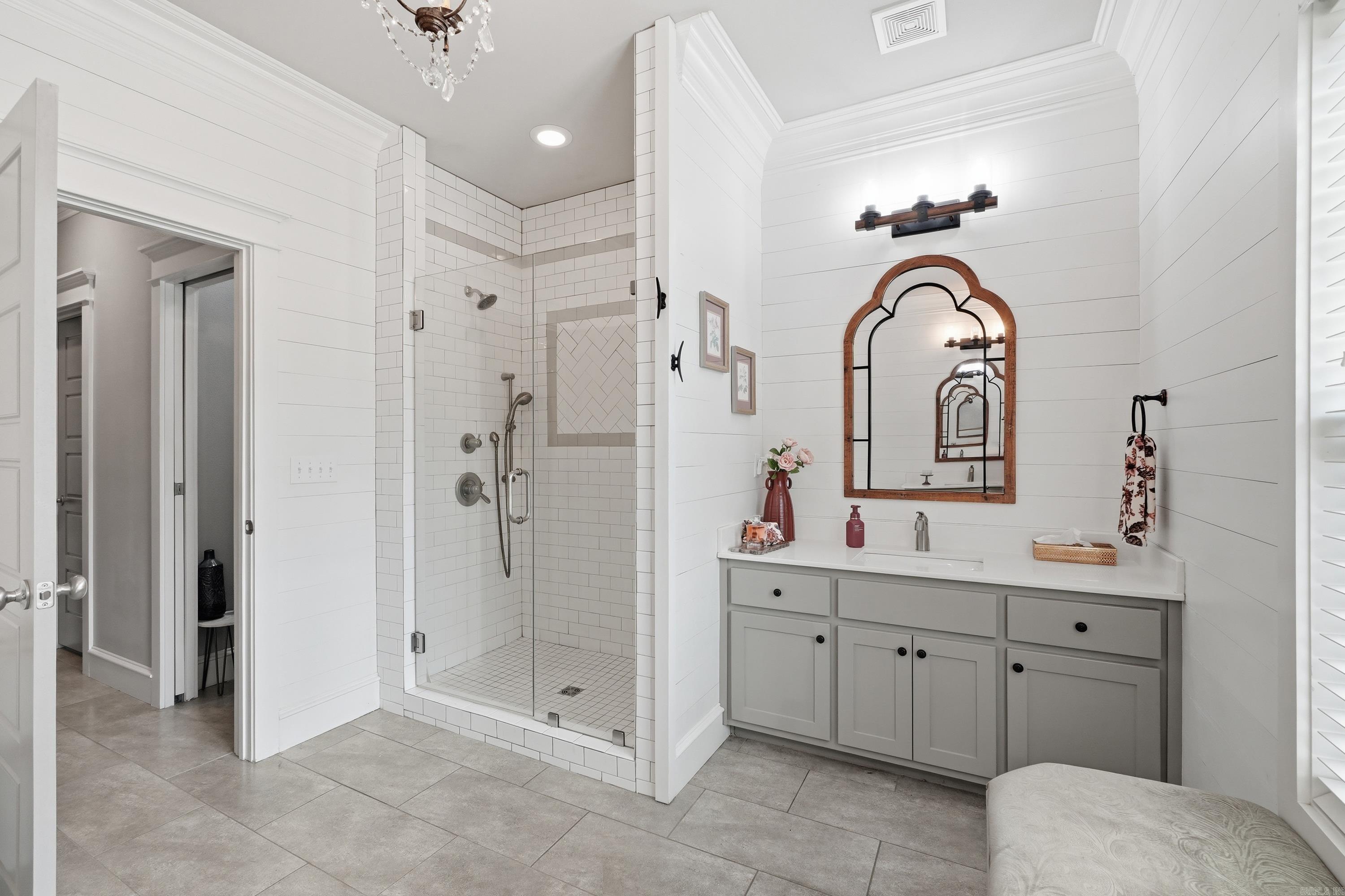 227 Promenade Cir  Russellville, AR