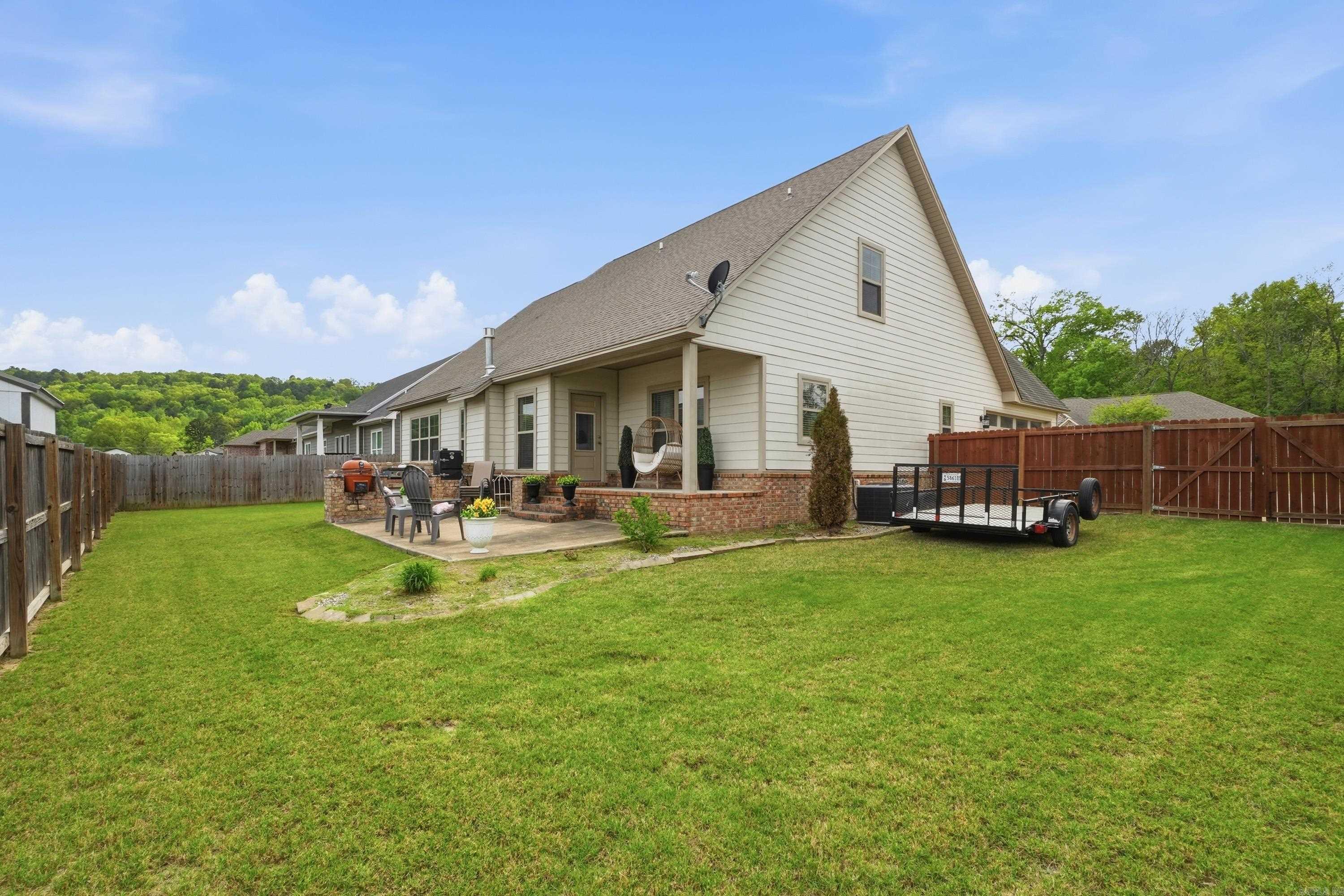 227 Promenade Cir  Russellville, AR
