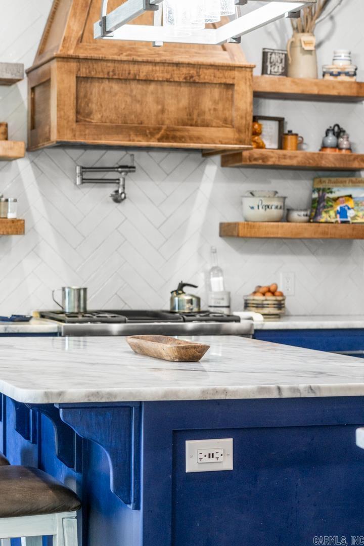 1101 Lakefront Road  Quitman, AR