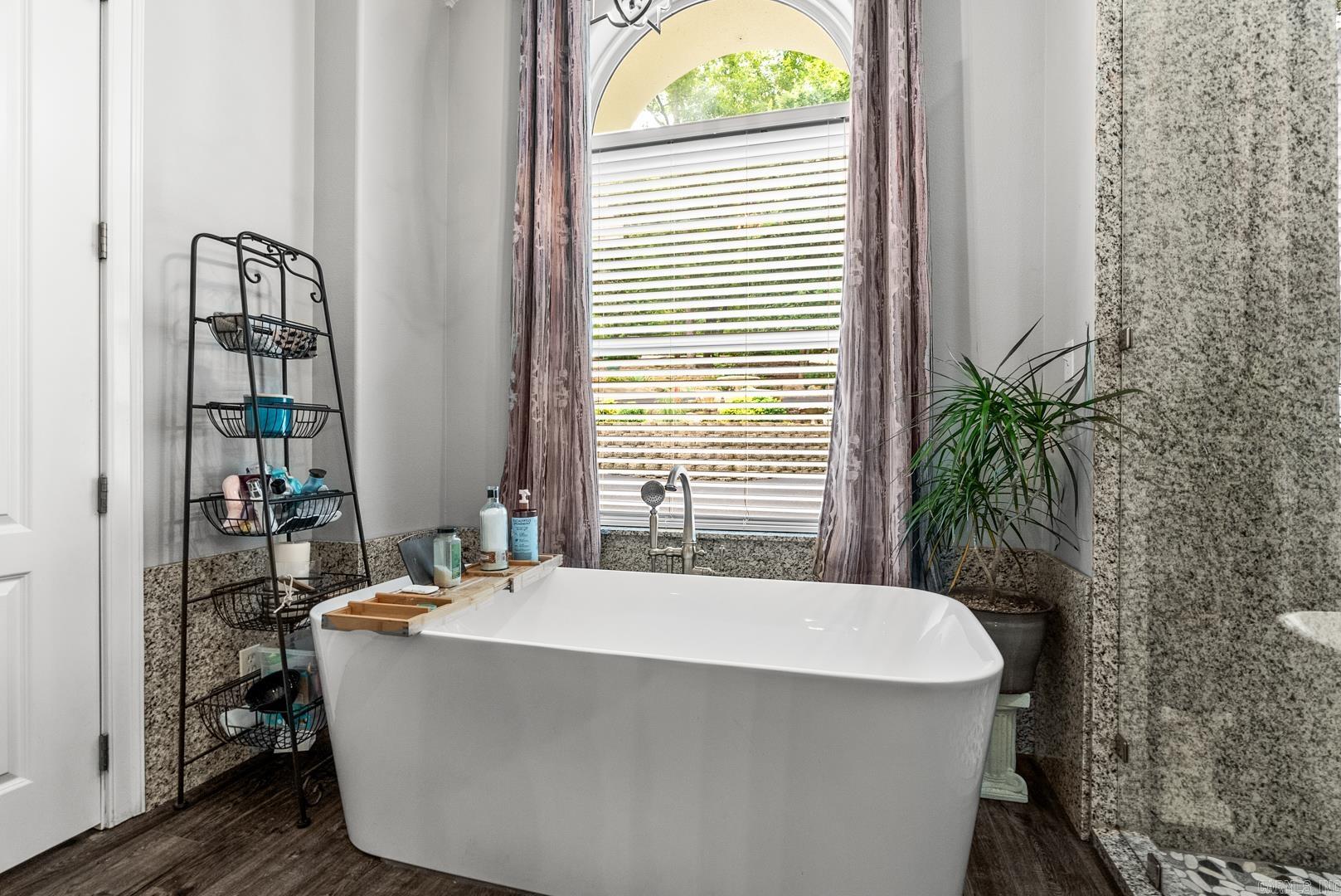 1101 Lakefront Road  Quitman, AR