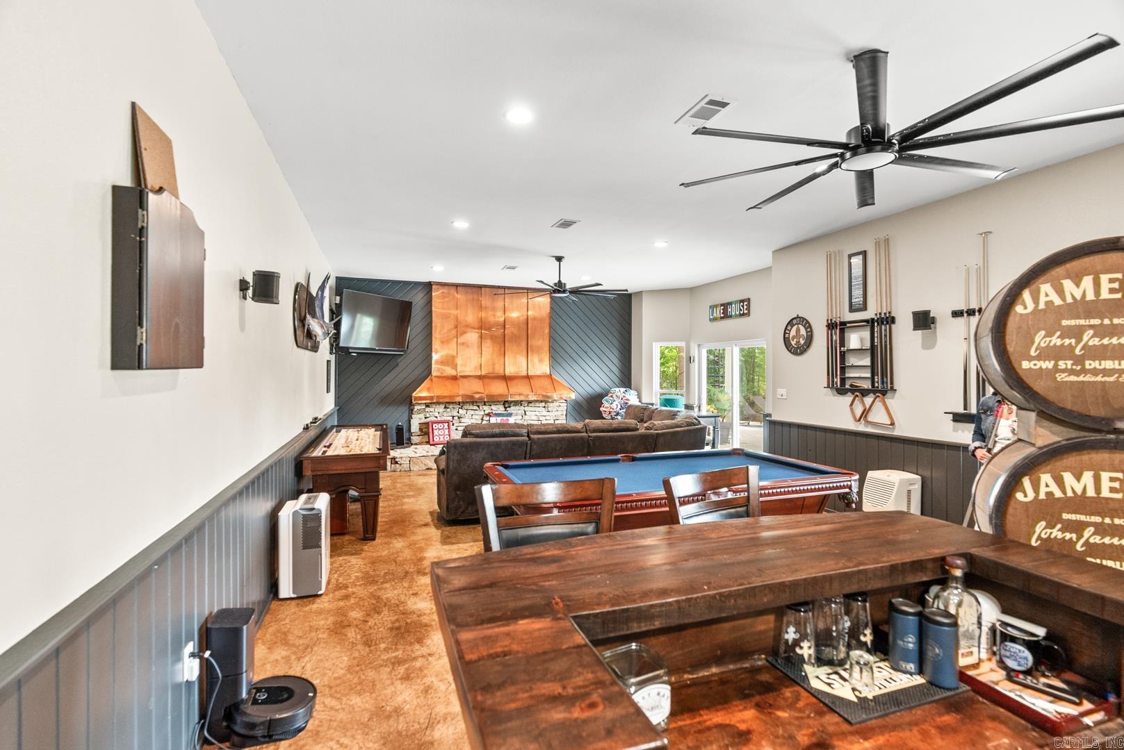 1101 Lakefront Road  Quitman, AR