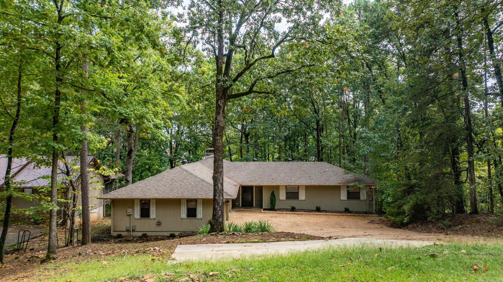 167 Wilshire Drive  Fairfield Bay, AR