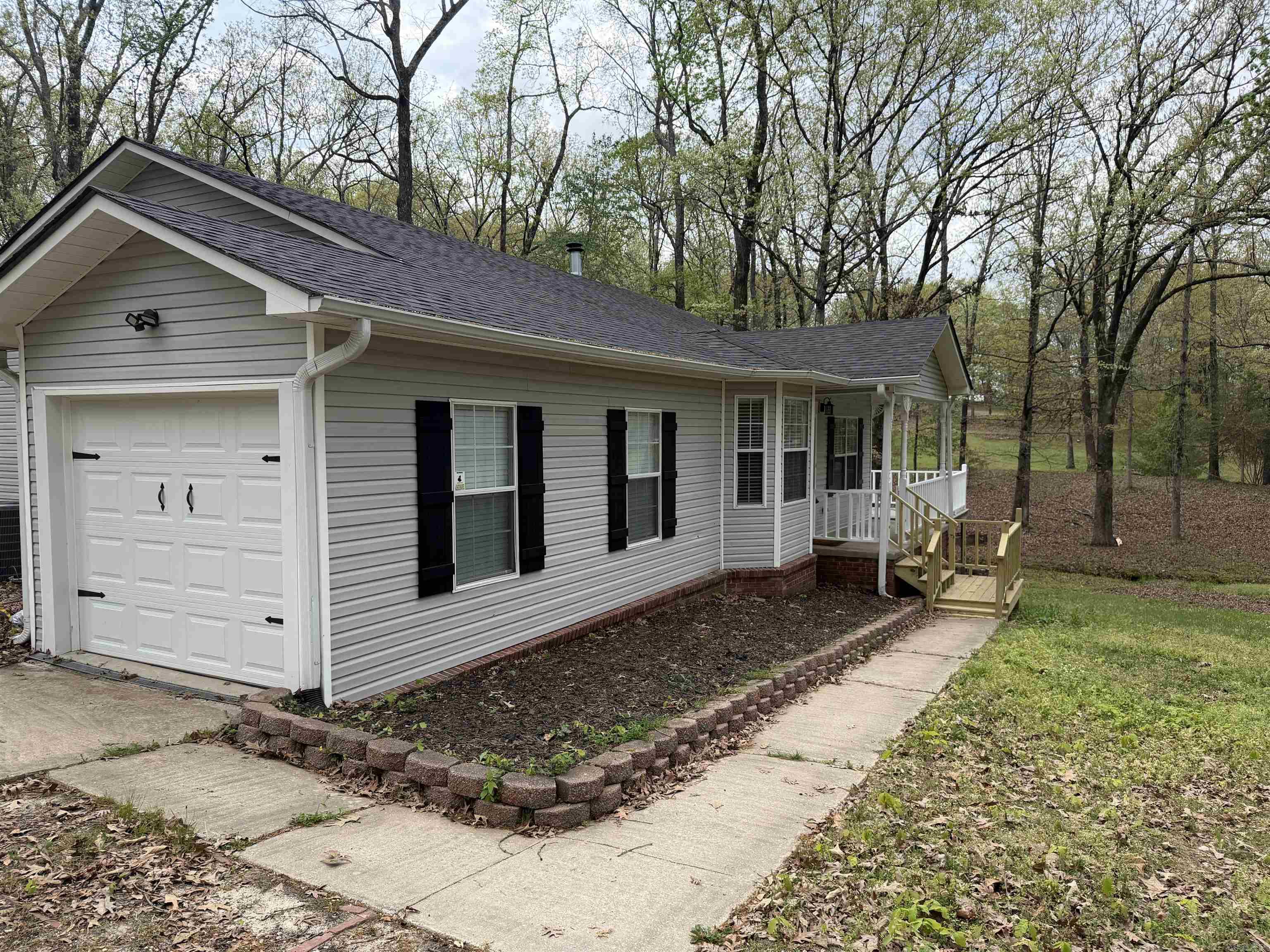 55 Pamela  Cabot, AR