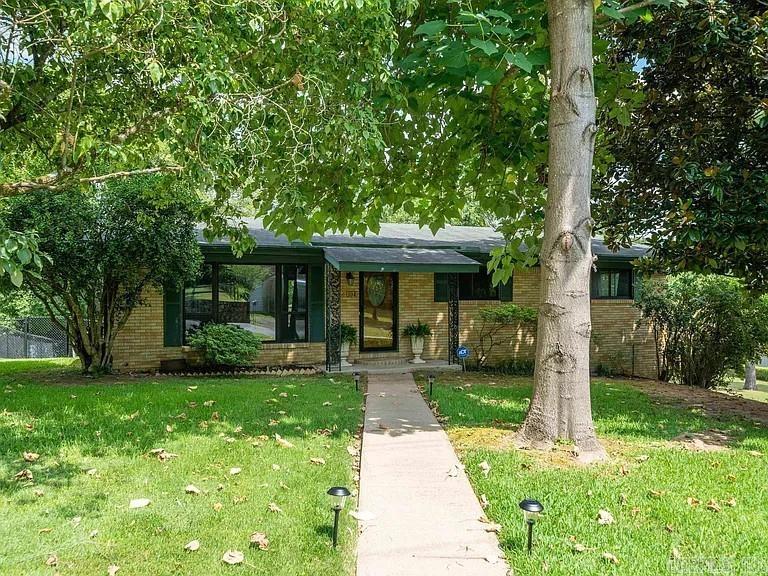 104 Oakcrest  Hot Springs, AR