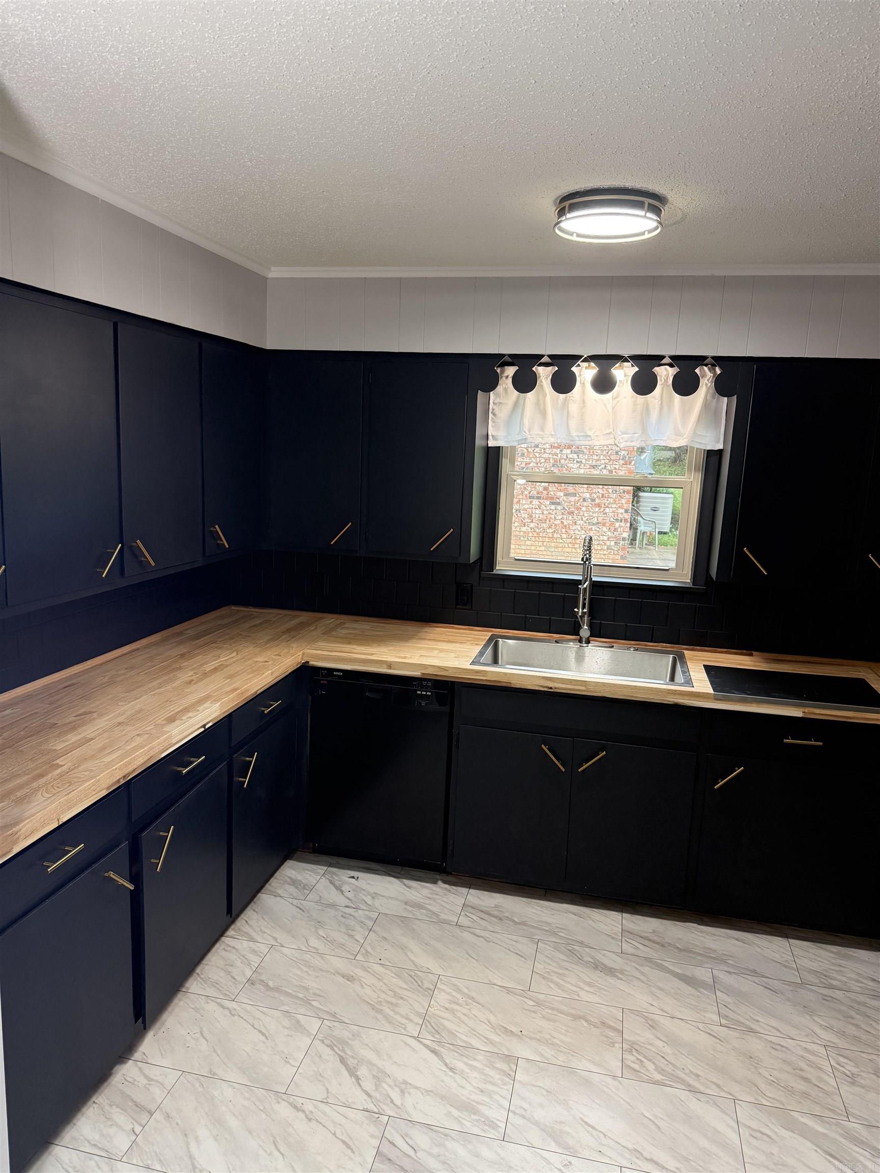 104 Oakcrest  Hot Springs, AR