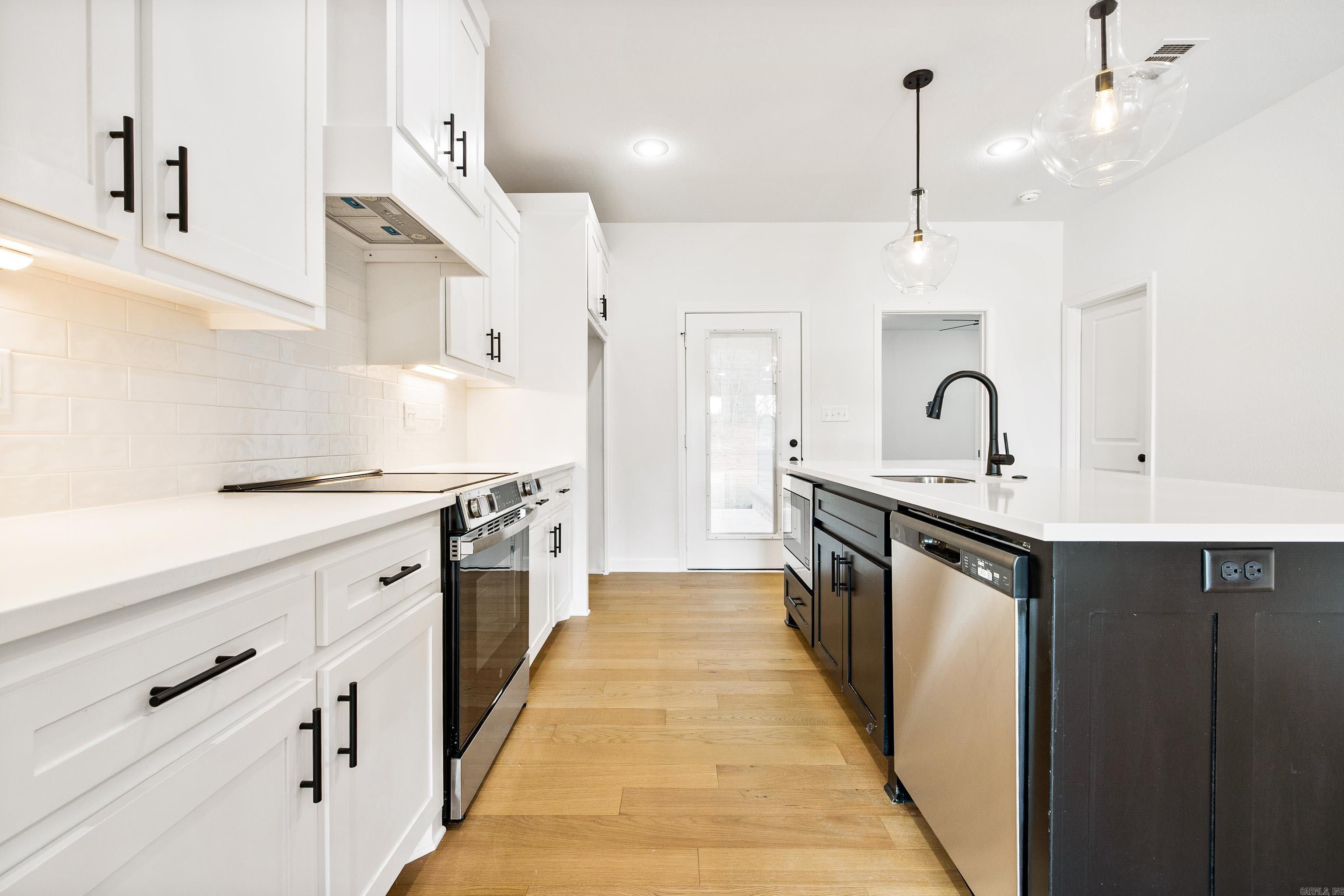 10388 Narrows  Benton, AR