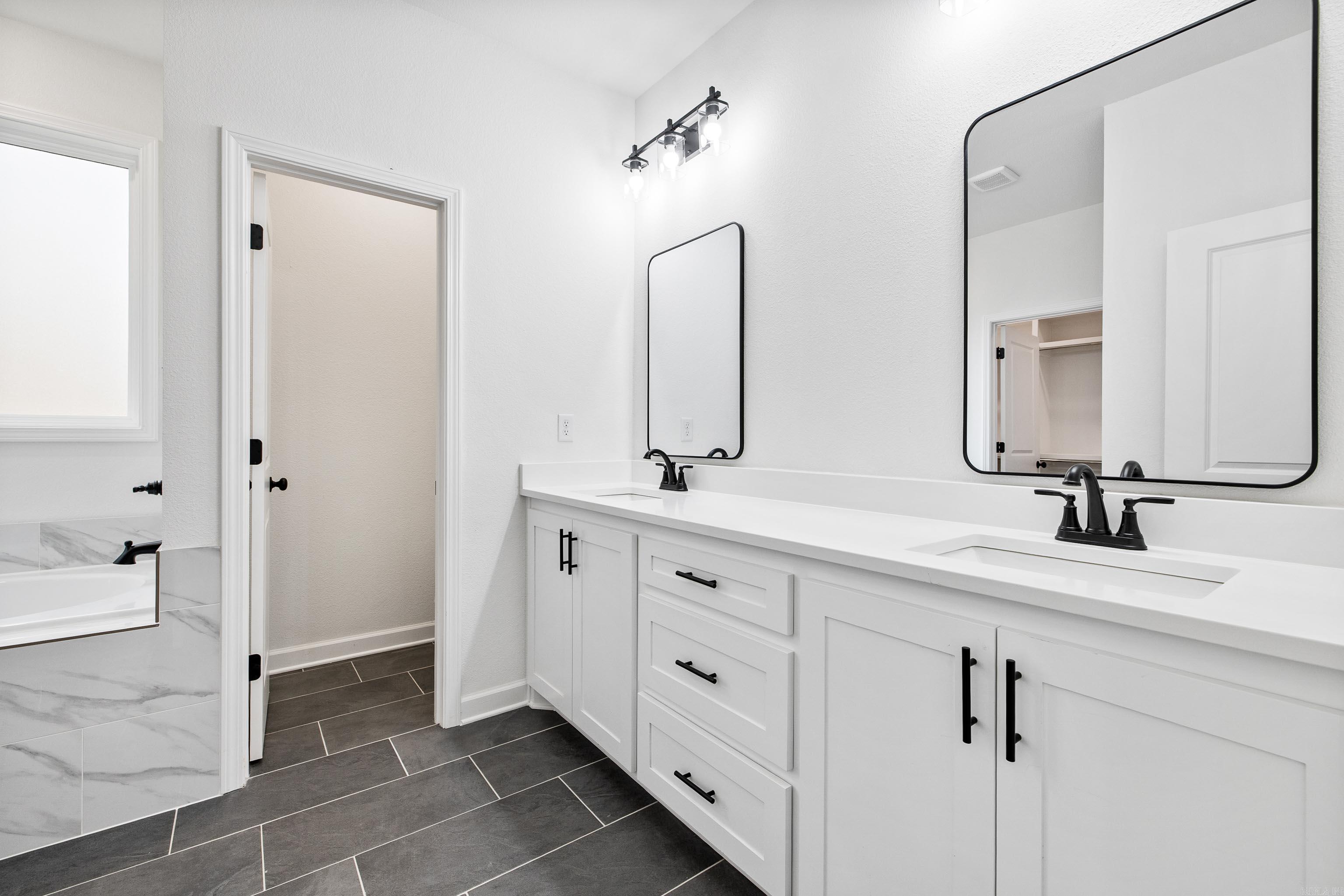 10388 Narrows  Benton, AR