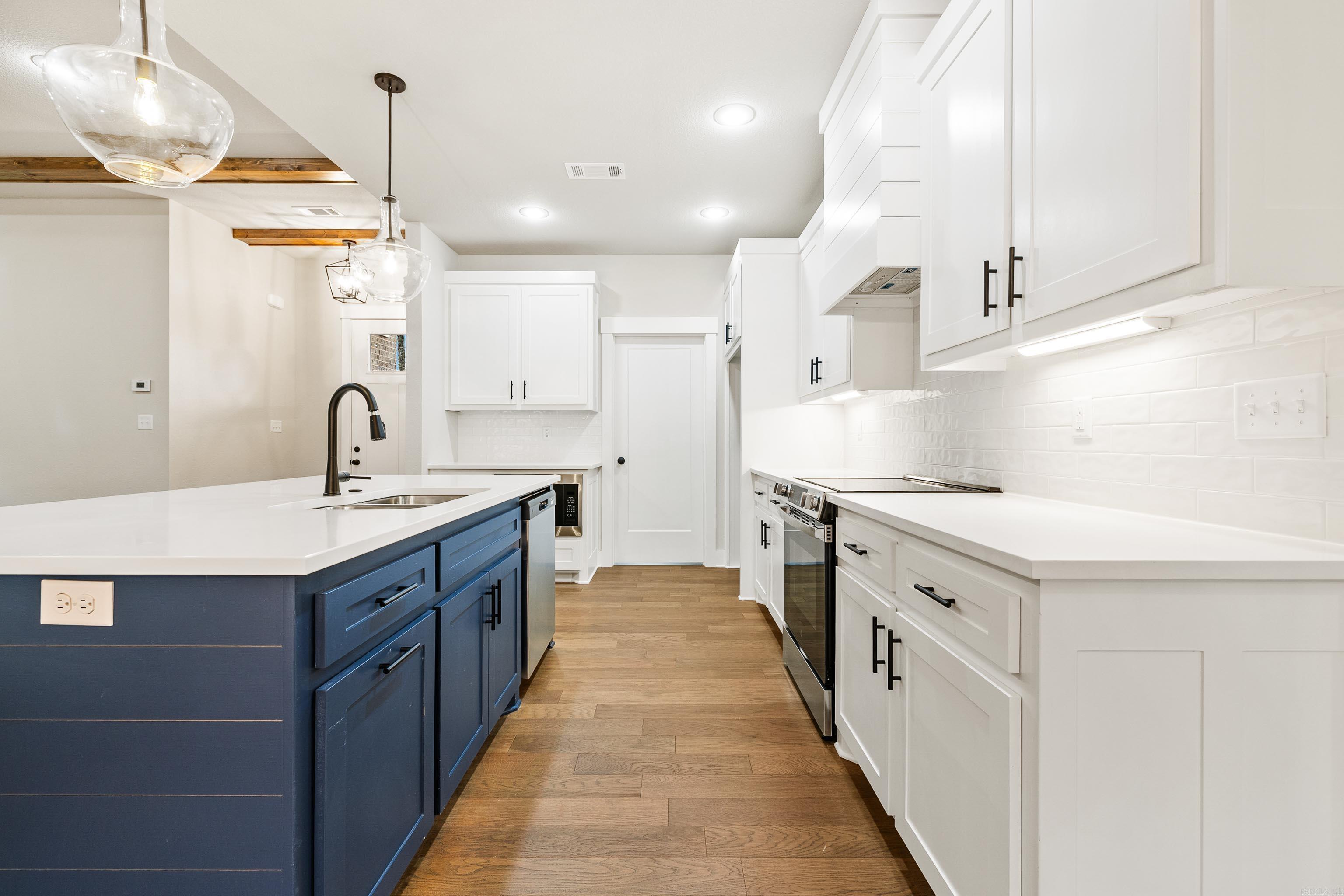 10376 Narrows  Benton, AR