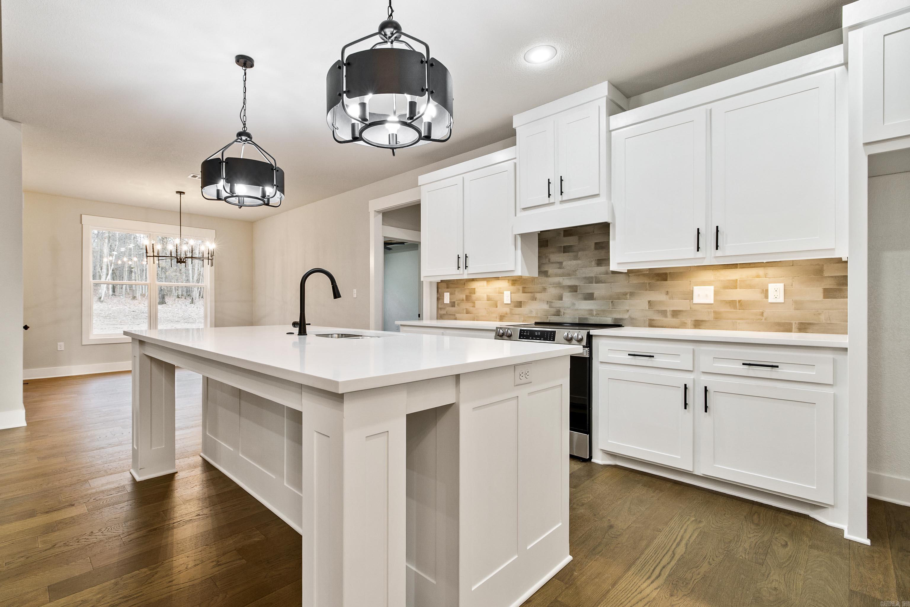 10364 Narrows  Benton, AR