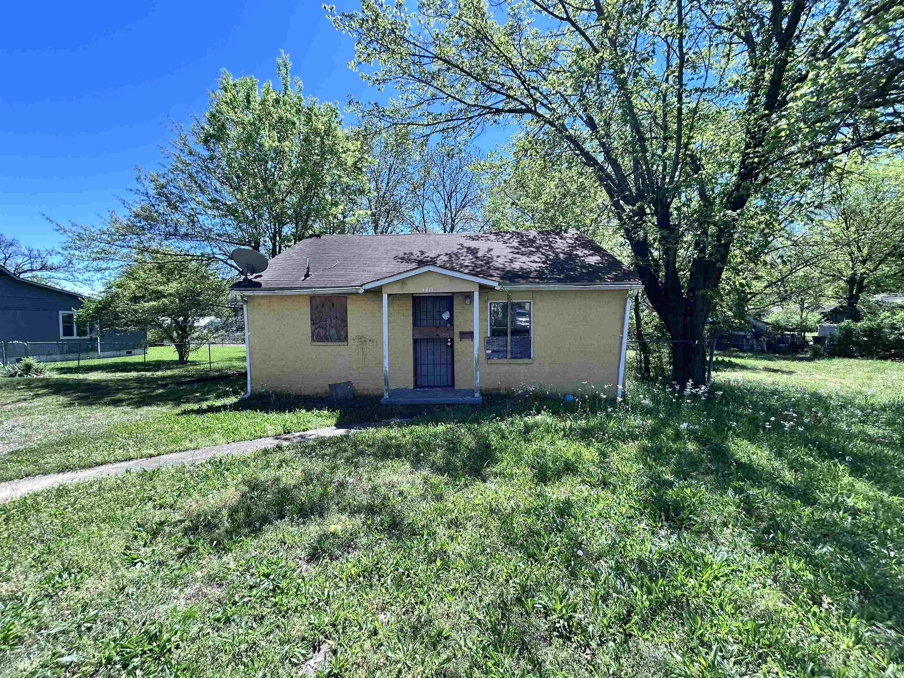 4417 W 22nd  Little Rock, AR