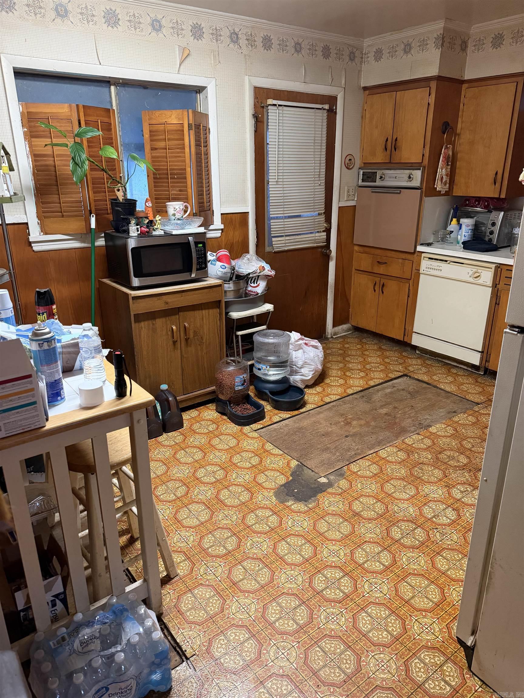 727 N Main St  Benton, AR