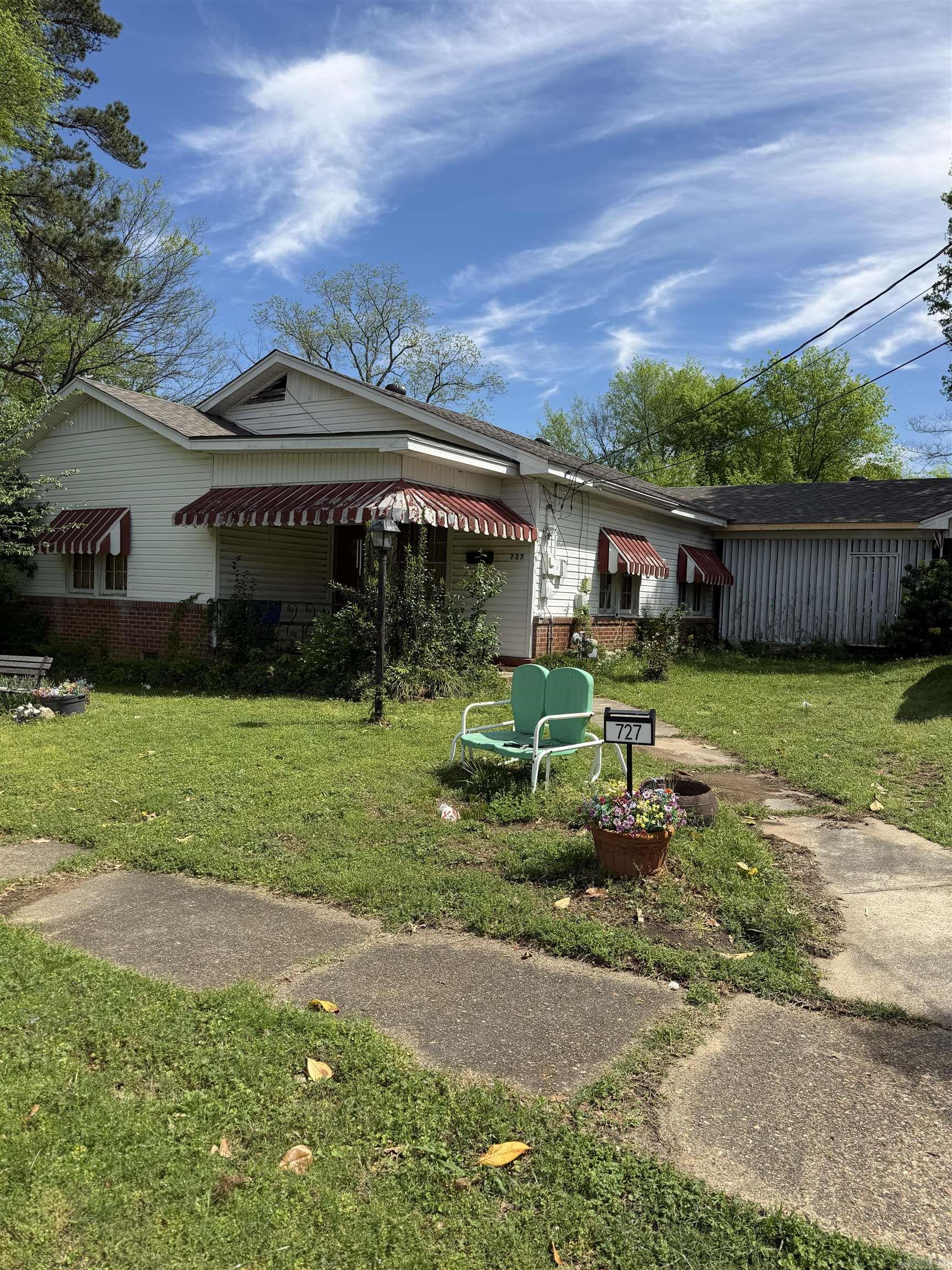 727 N Main St  Benton, AR