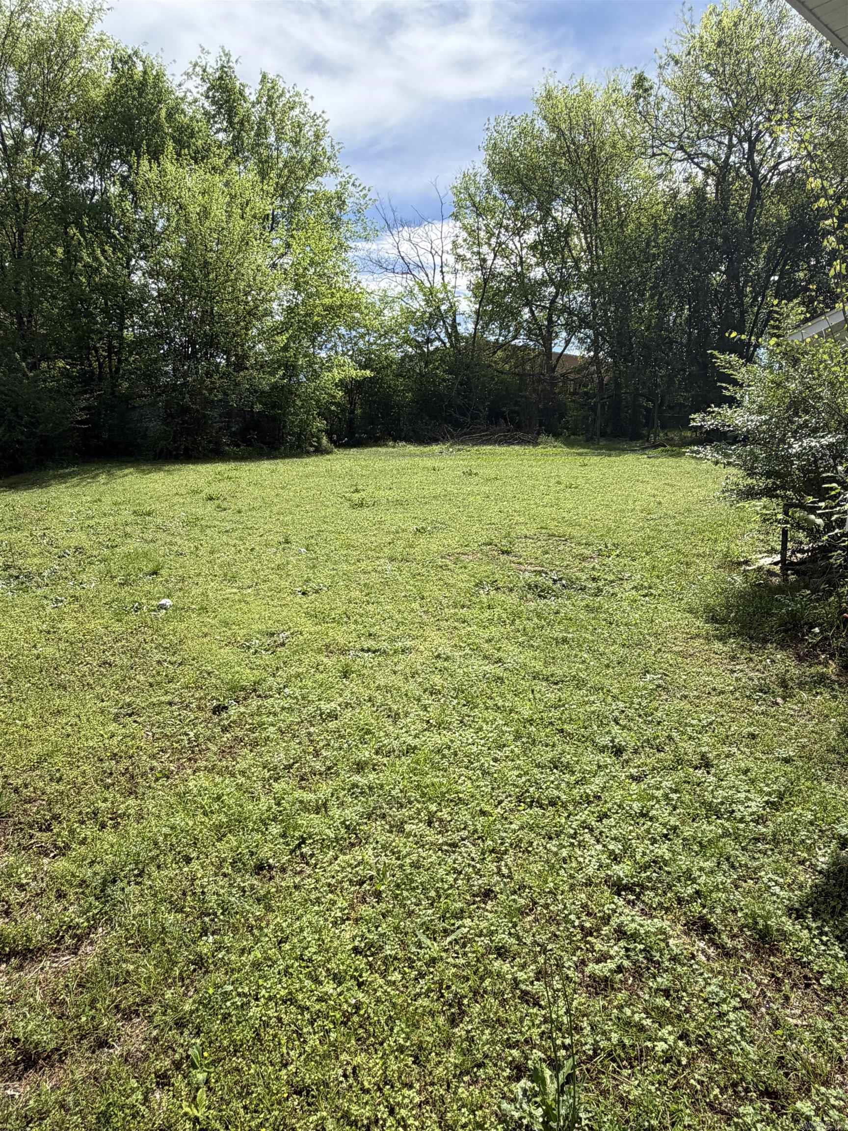 727 N Main St  Benton, AR