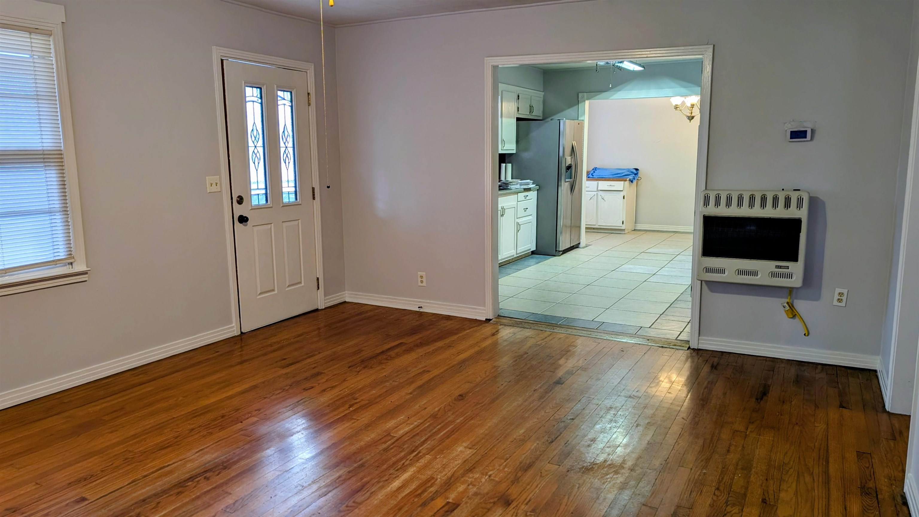 32 E Main  Ash Flat, AR